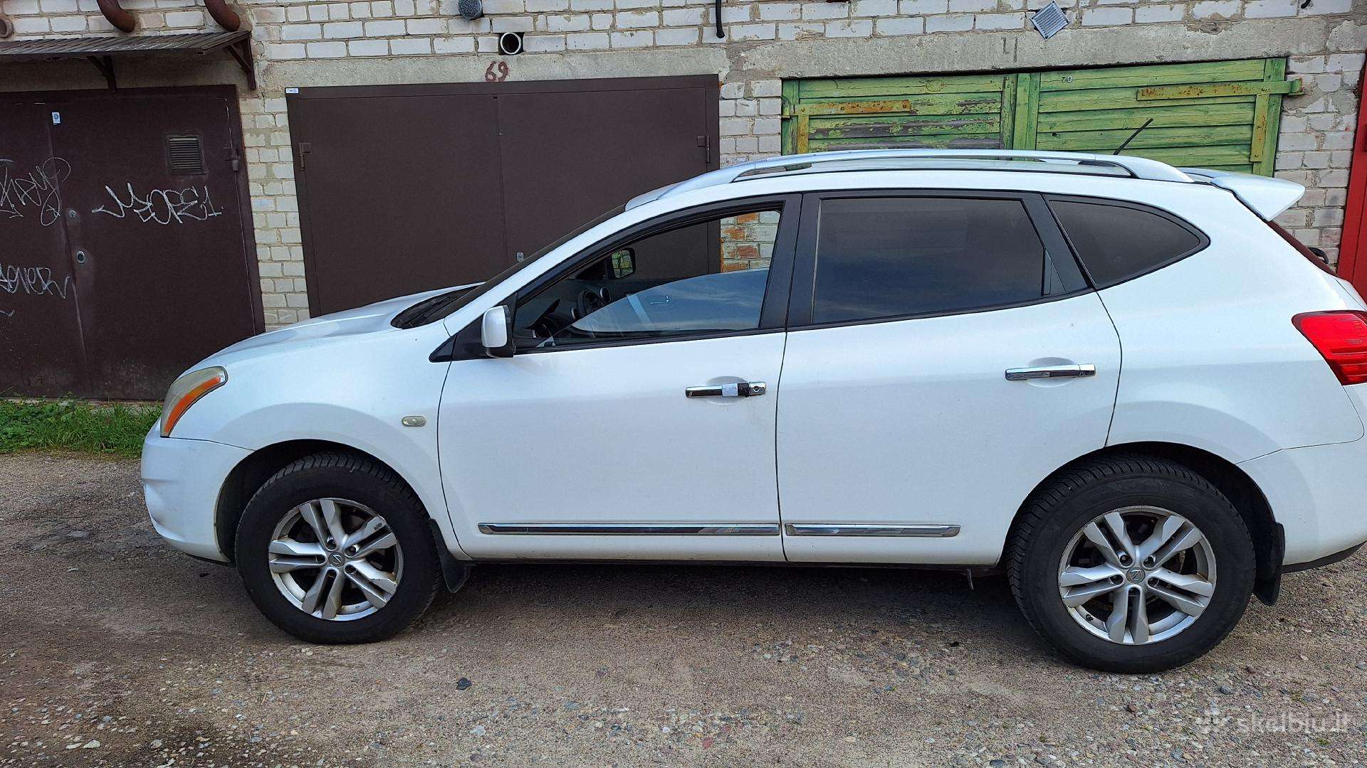 Nissan Rogue