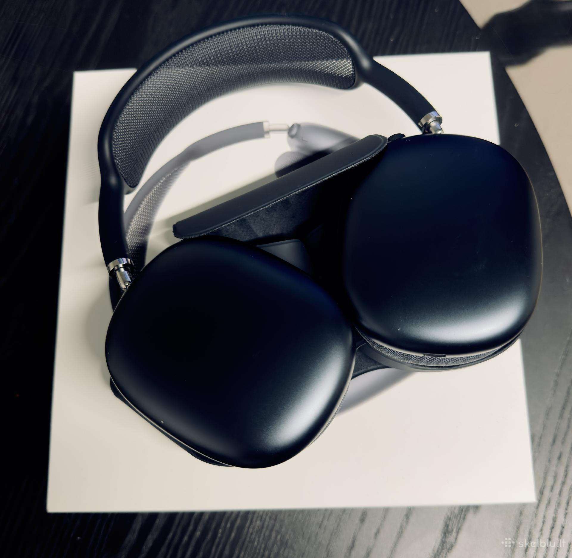 Apple airpods max