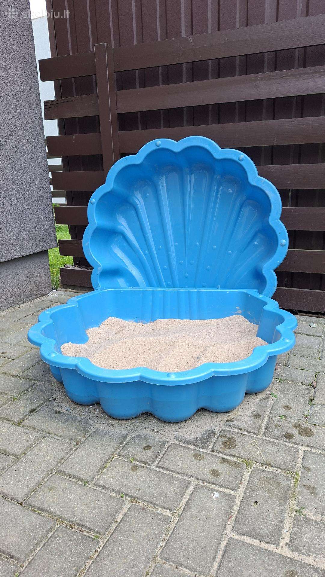 Plastikinė smėlio dėžė