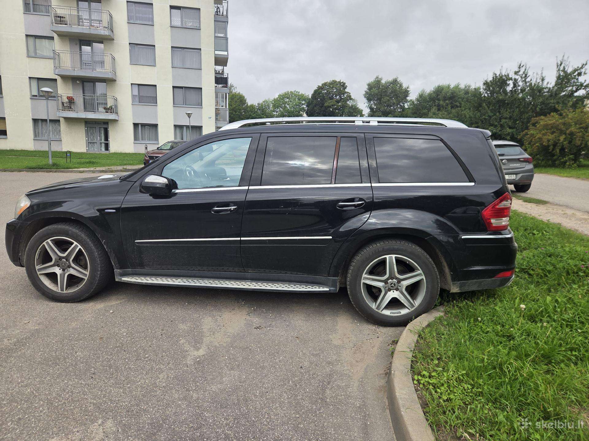 Mercedes Benz