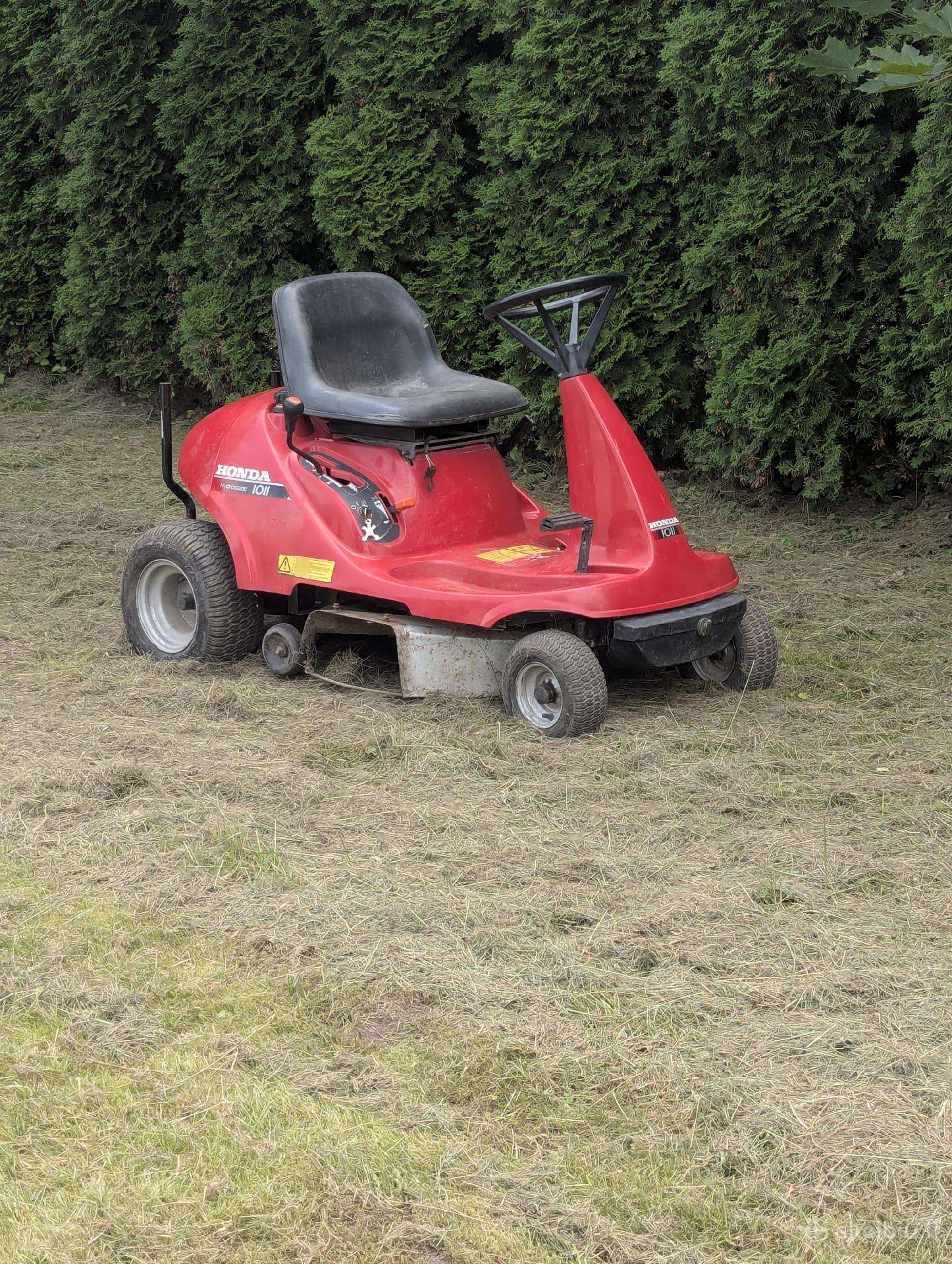Parduodamas Honda 1011