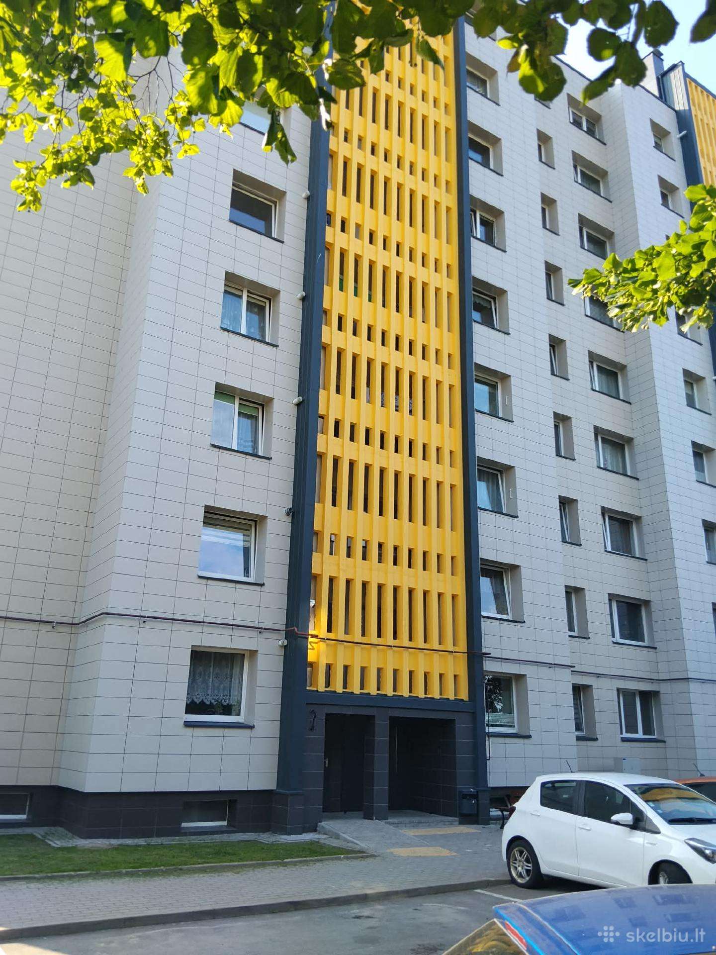Parduodamas butas Telšiuose.