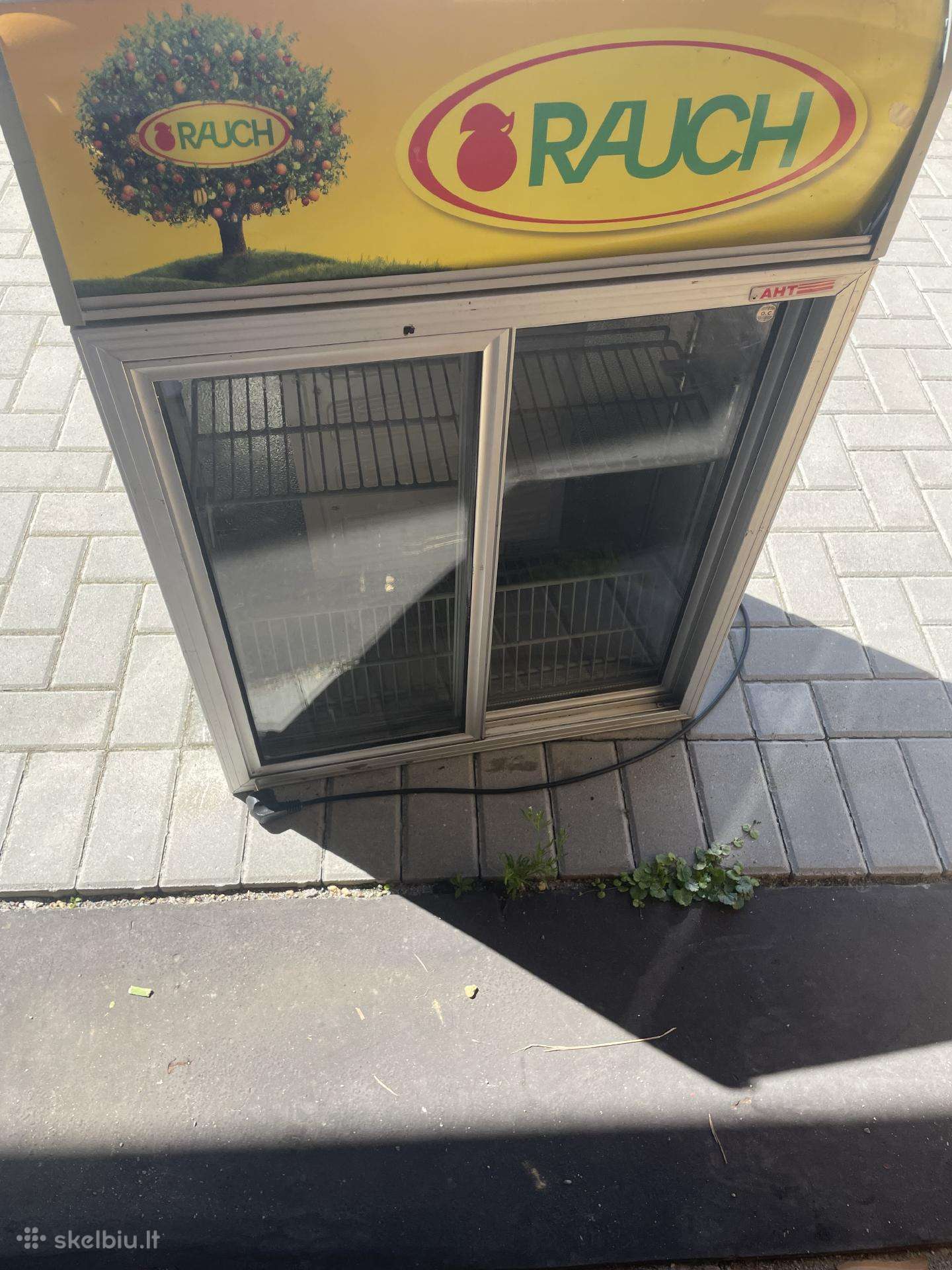 Nedidelis šaldytuvas