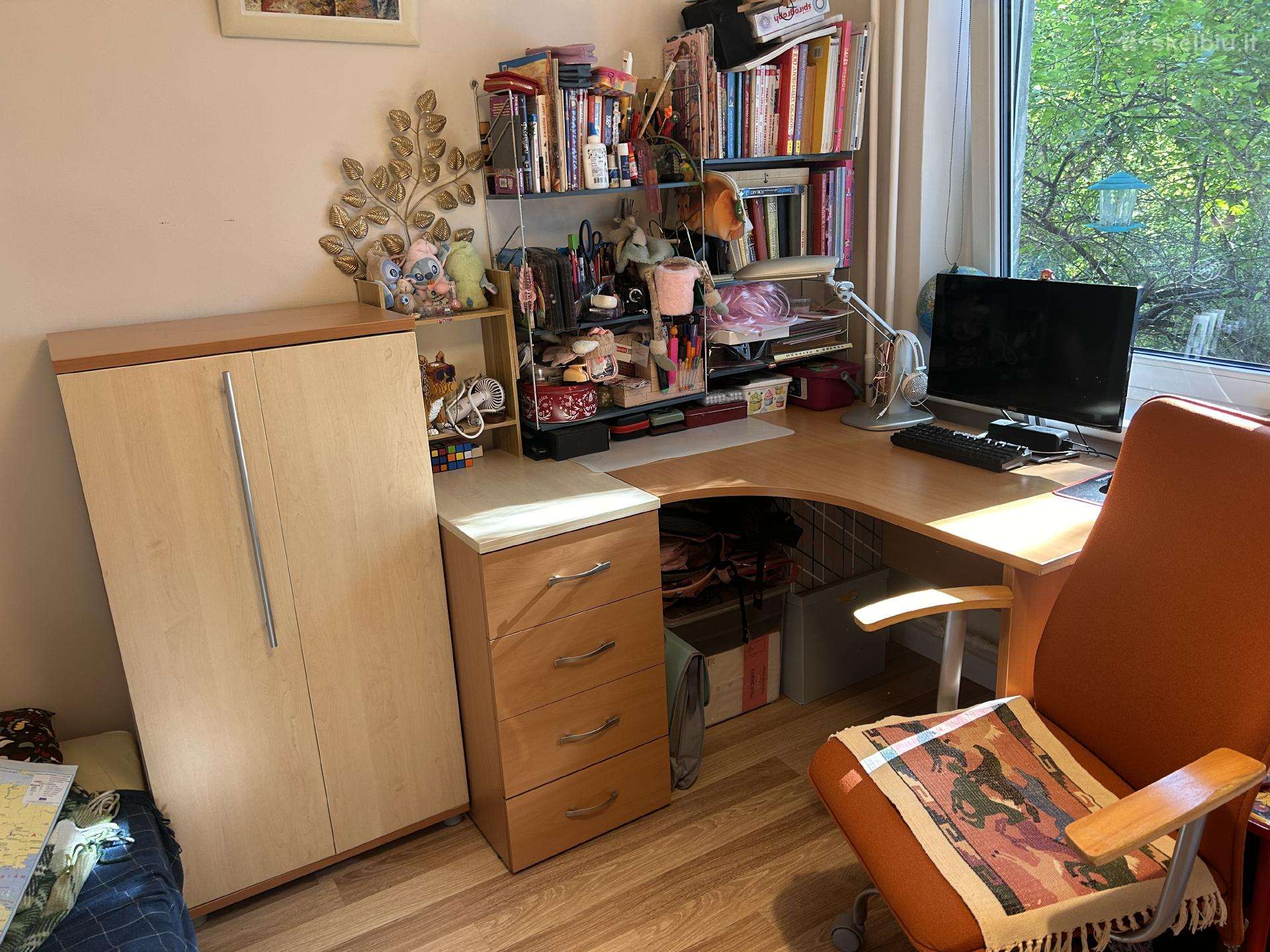 Atiduosiu Baldų komplektas stalas +spinta+ komoda