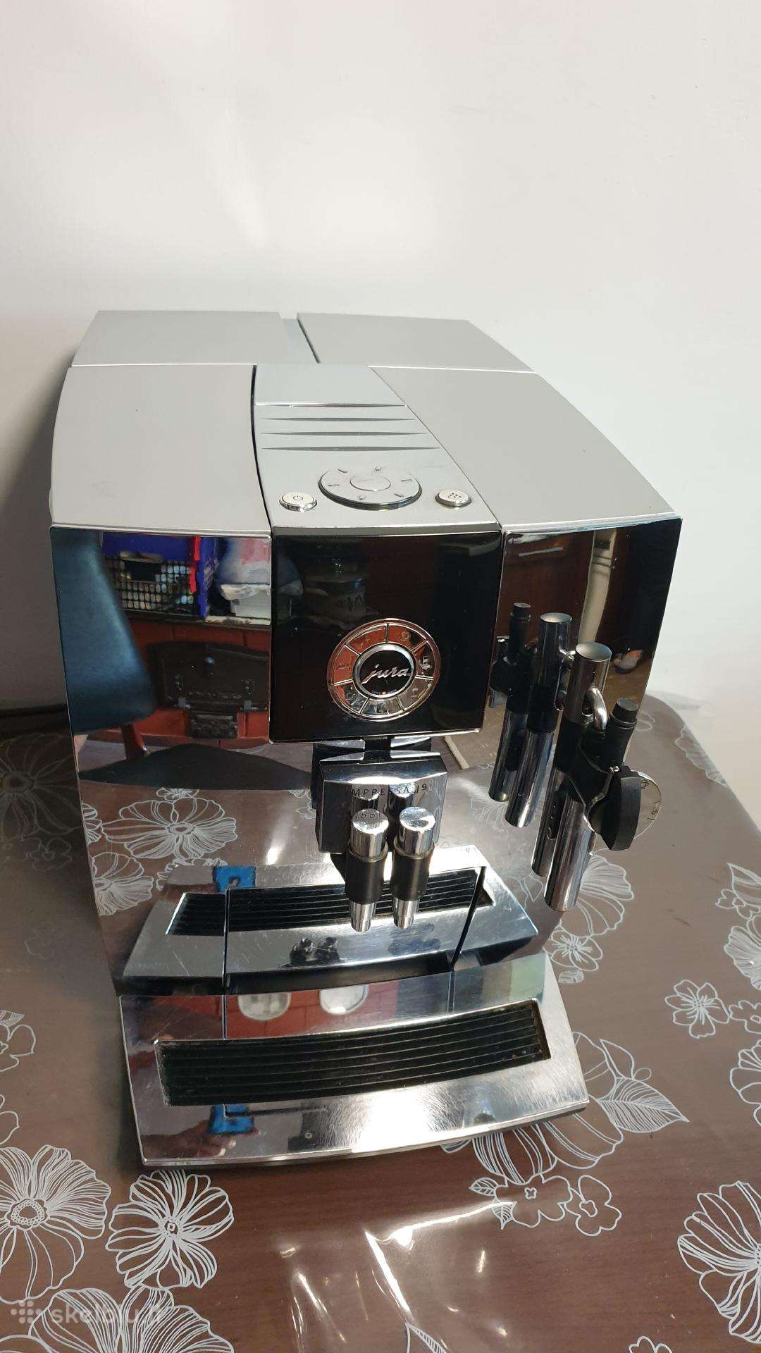 Jura J9