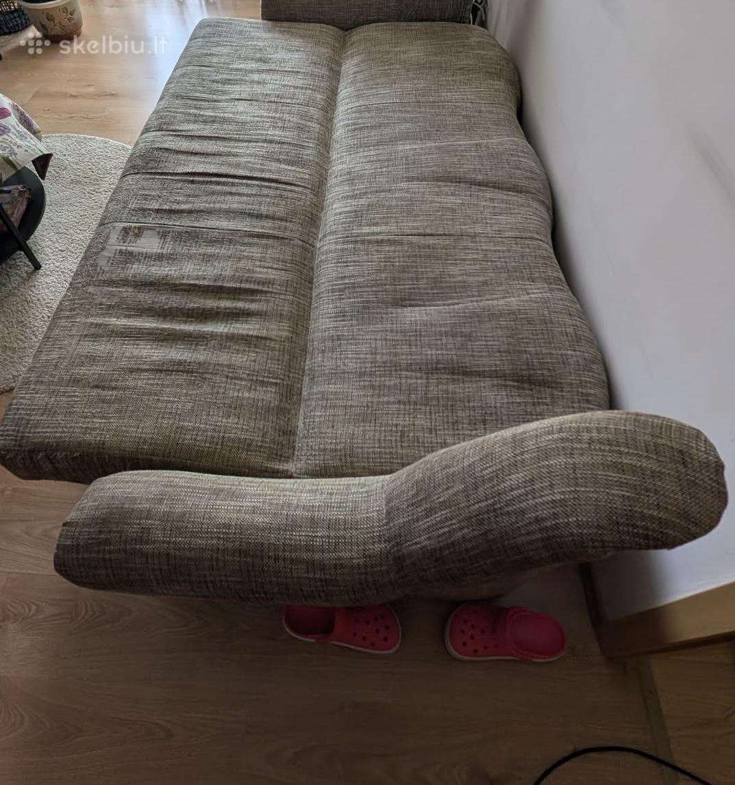 Dovanojama sofa (išsiskleidžia)