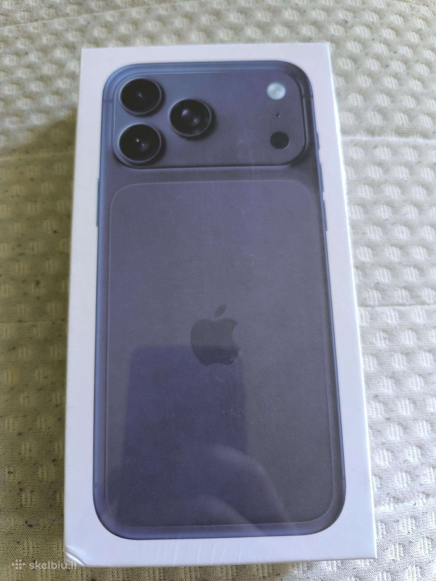 iPhone 17 Pro Max