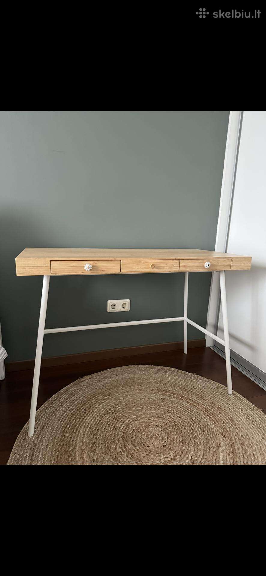 Ikea rašomasis stalas