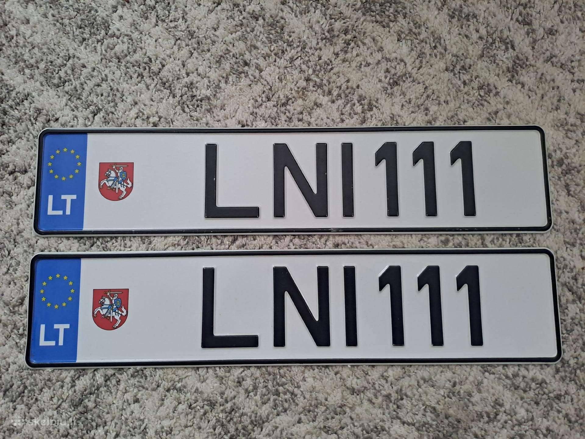 Valstybiniai numeriai Lni111