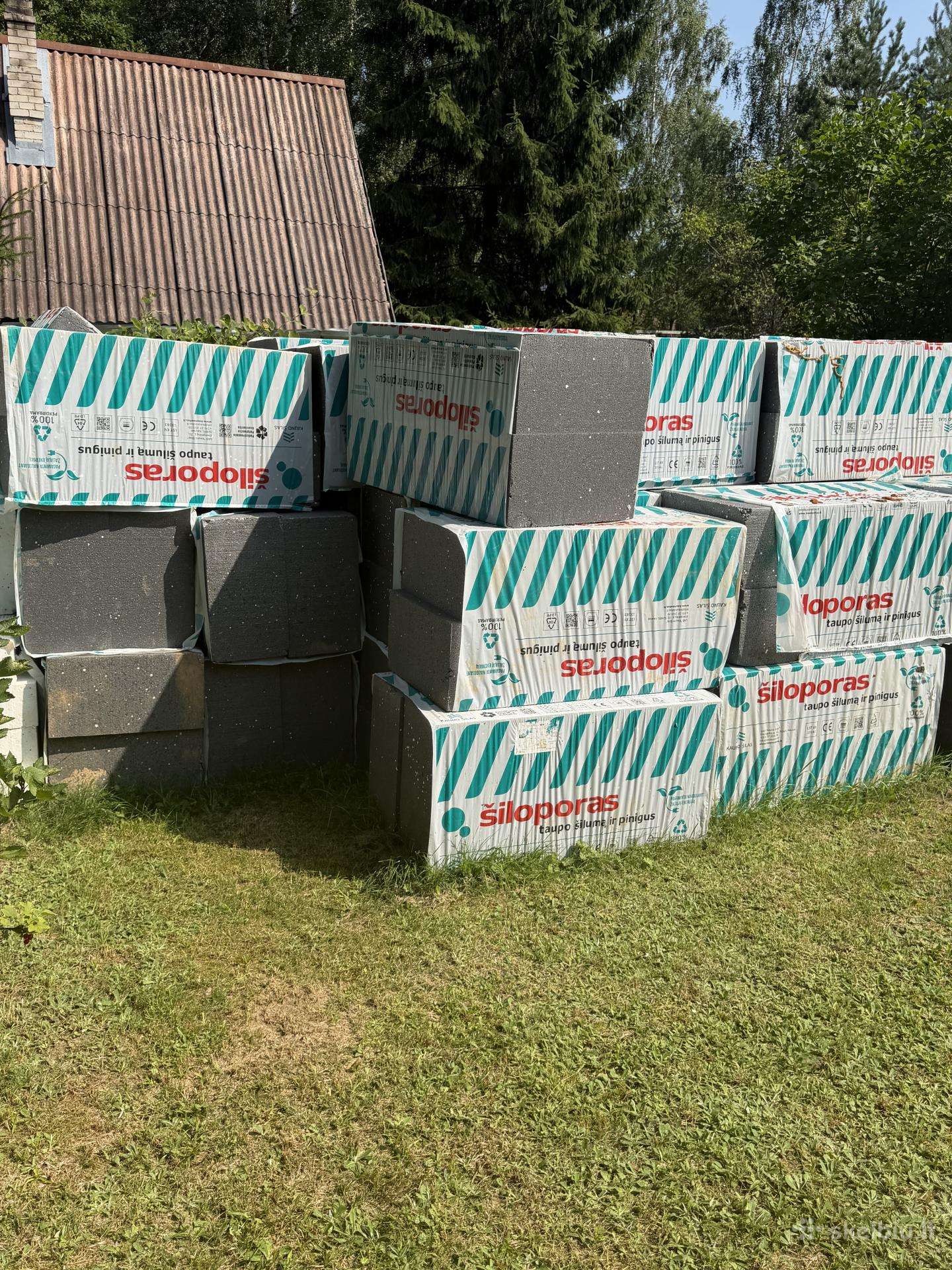 Neoporas