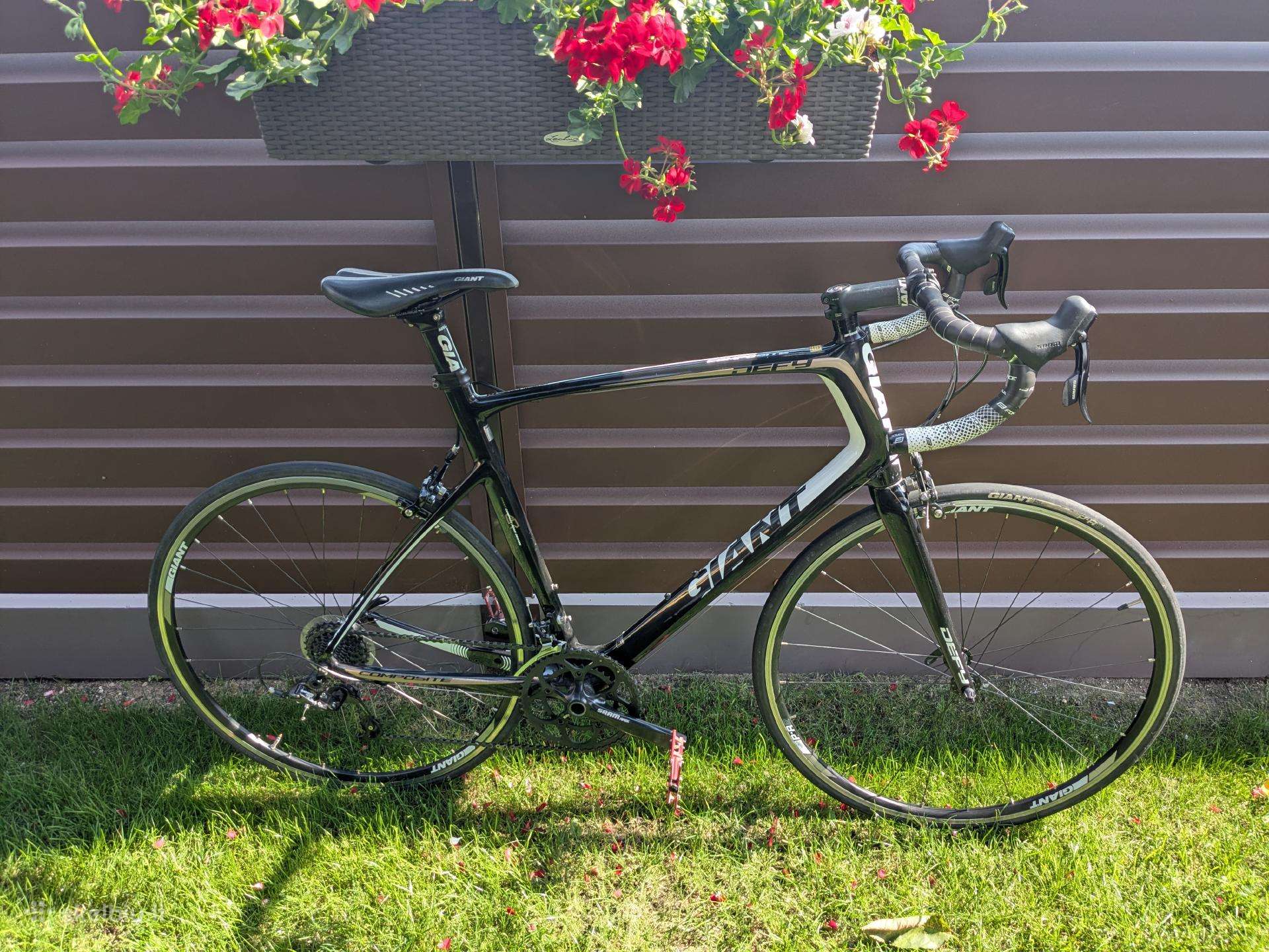 Giant Defy Composite Carbon 58 cm Sram Apex