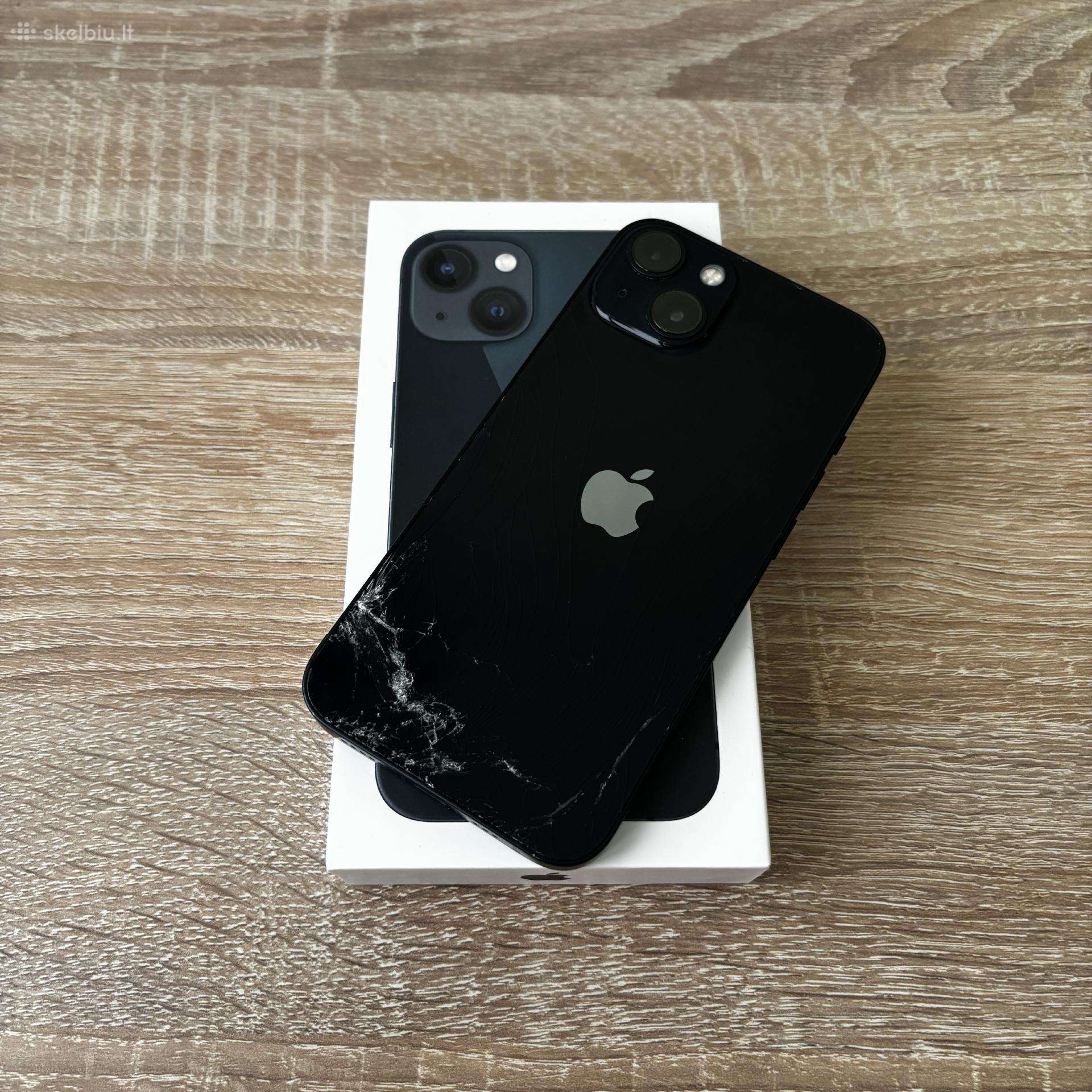 iPhone 13