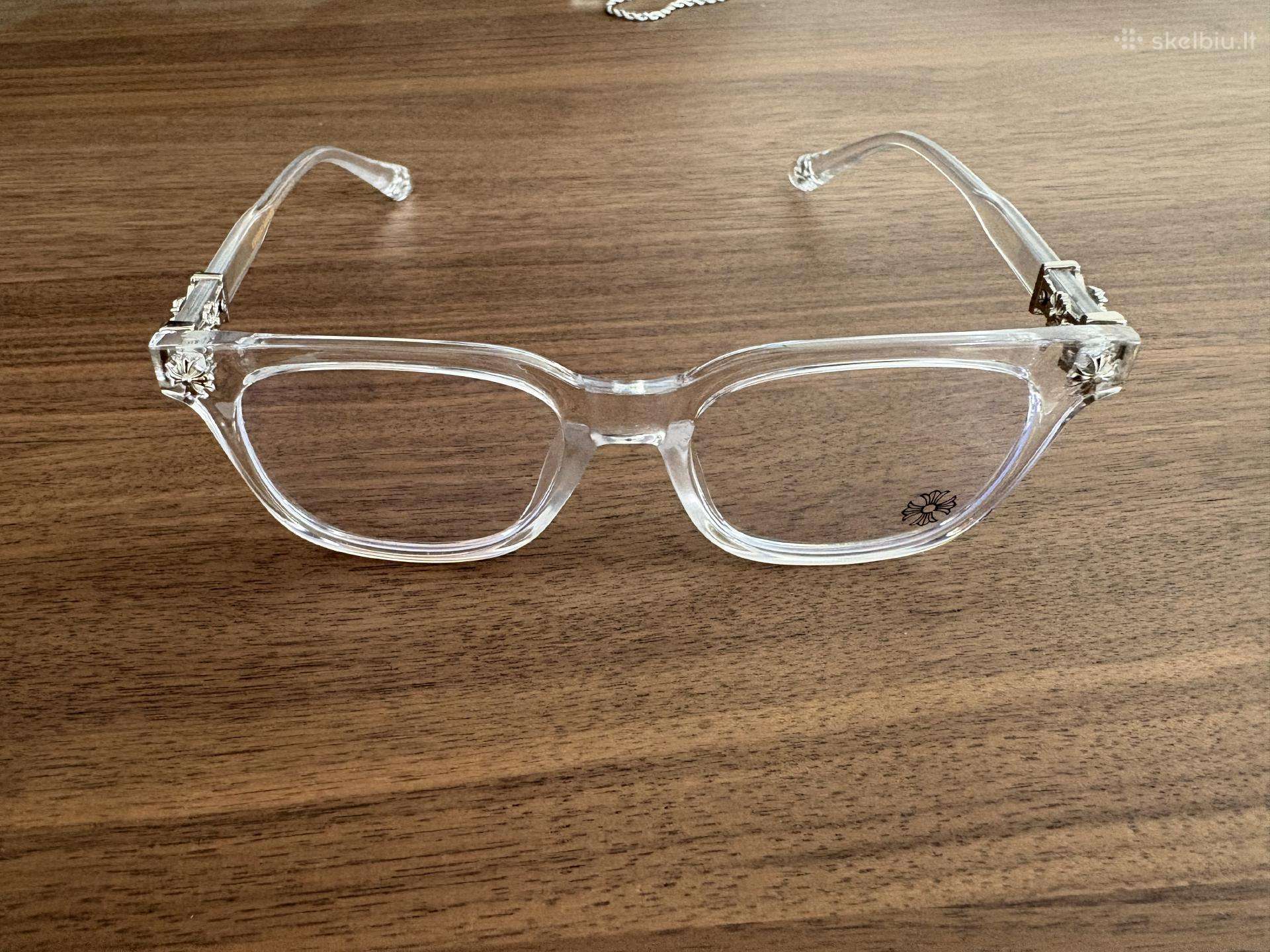 Chrome hearts akiniai