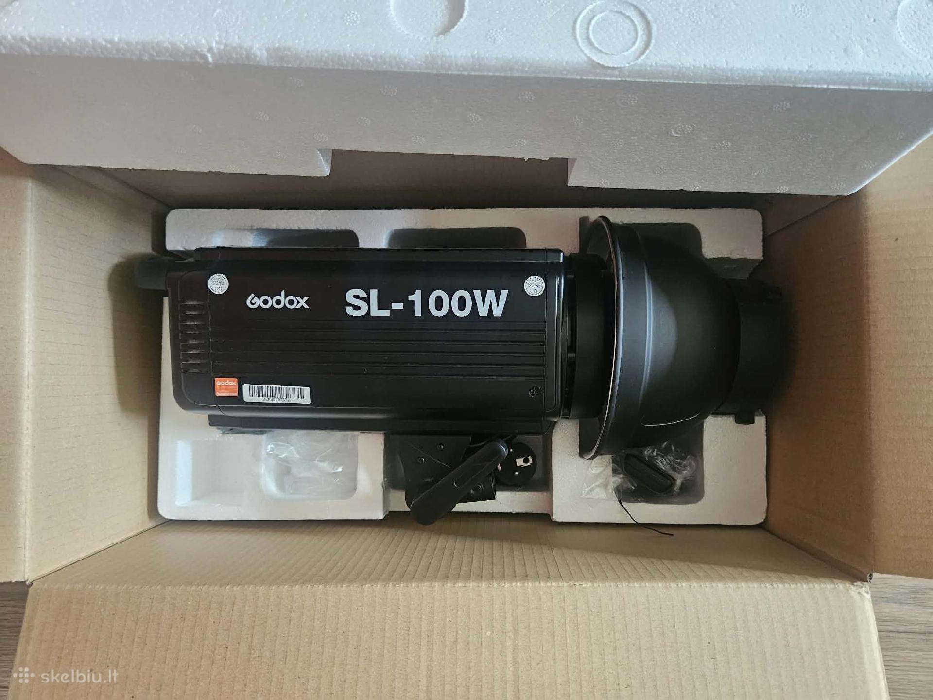 Beveik nenaudota Godox Sl100w LED filmavimo lempa