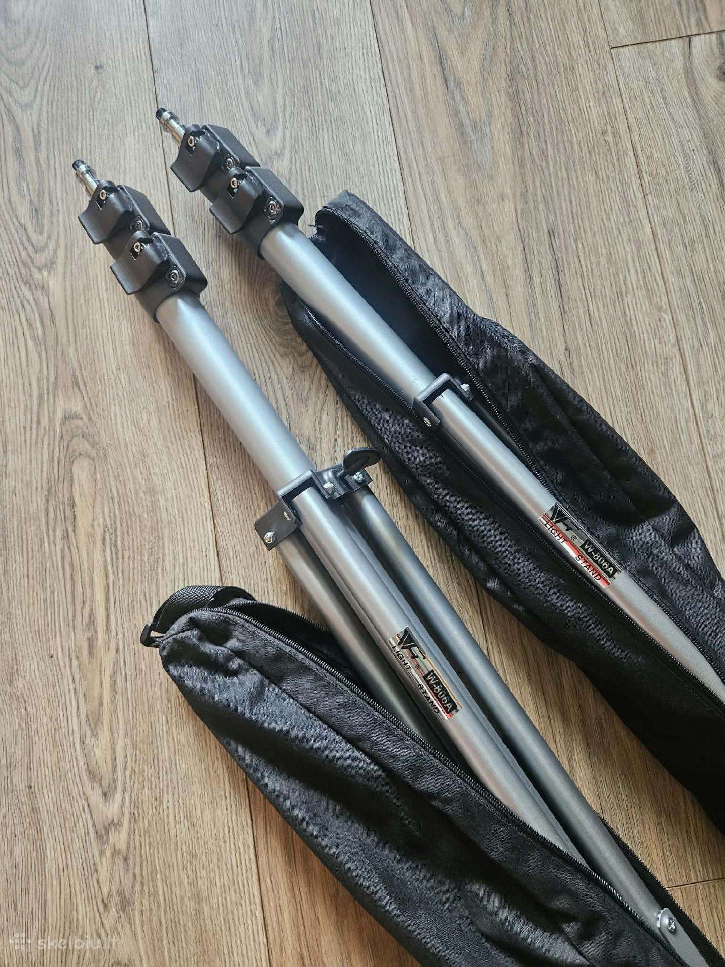 Mažai naudotas Vf W-806a šviesų stovas