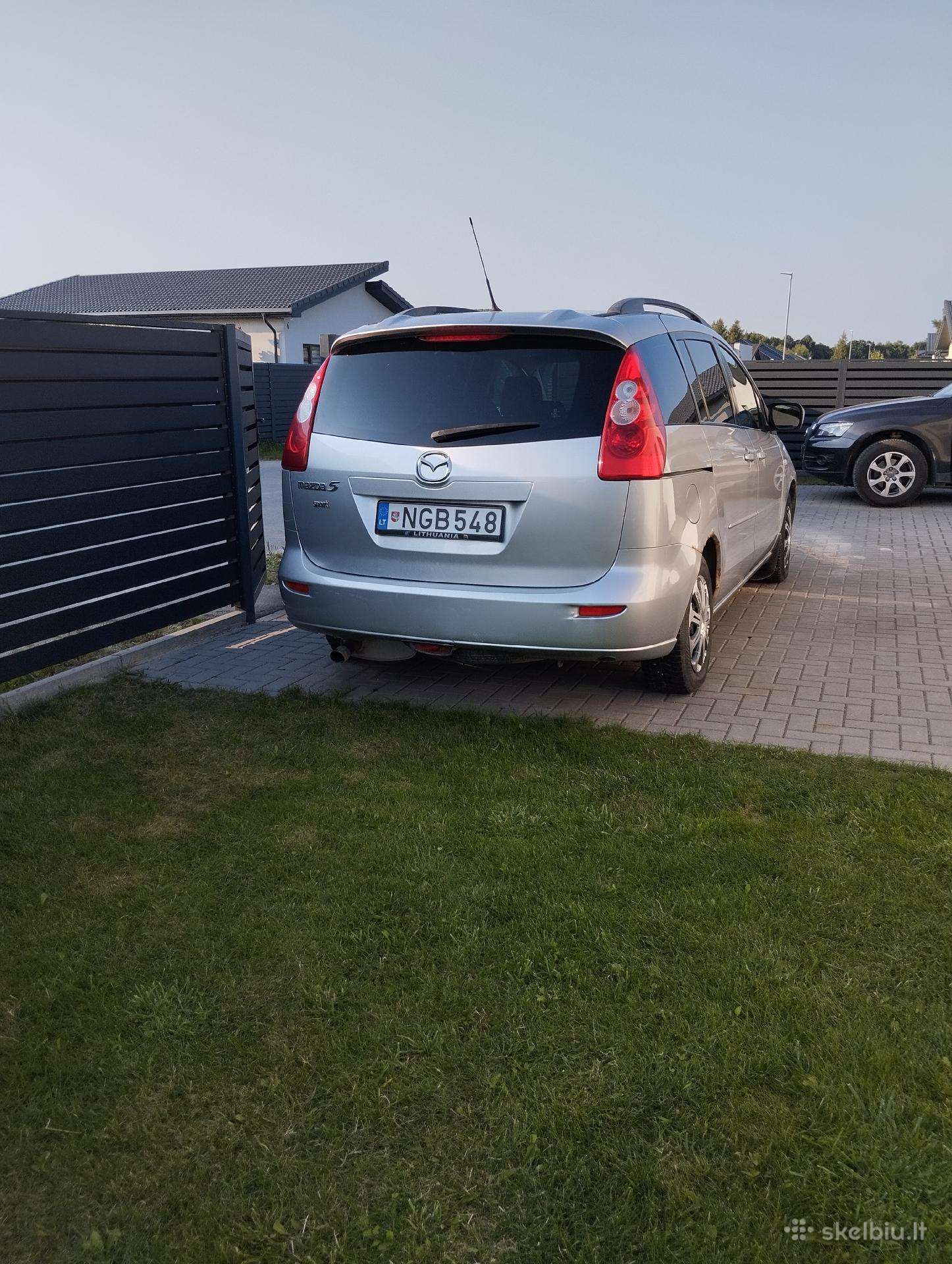 Mazda 5