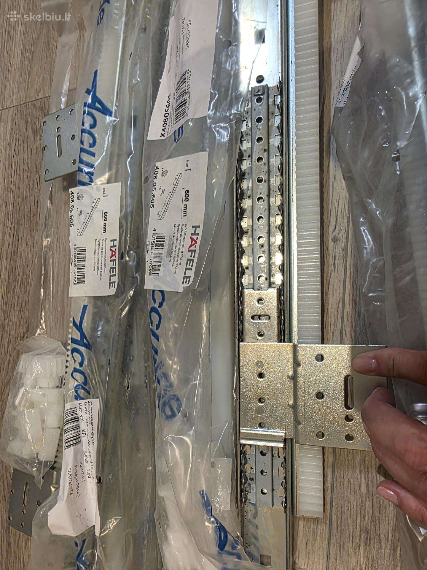 Accuride 1319/1316 sliding system