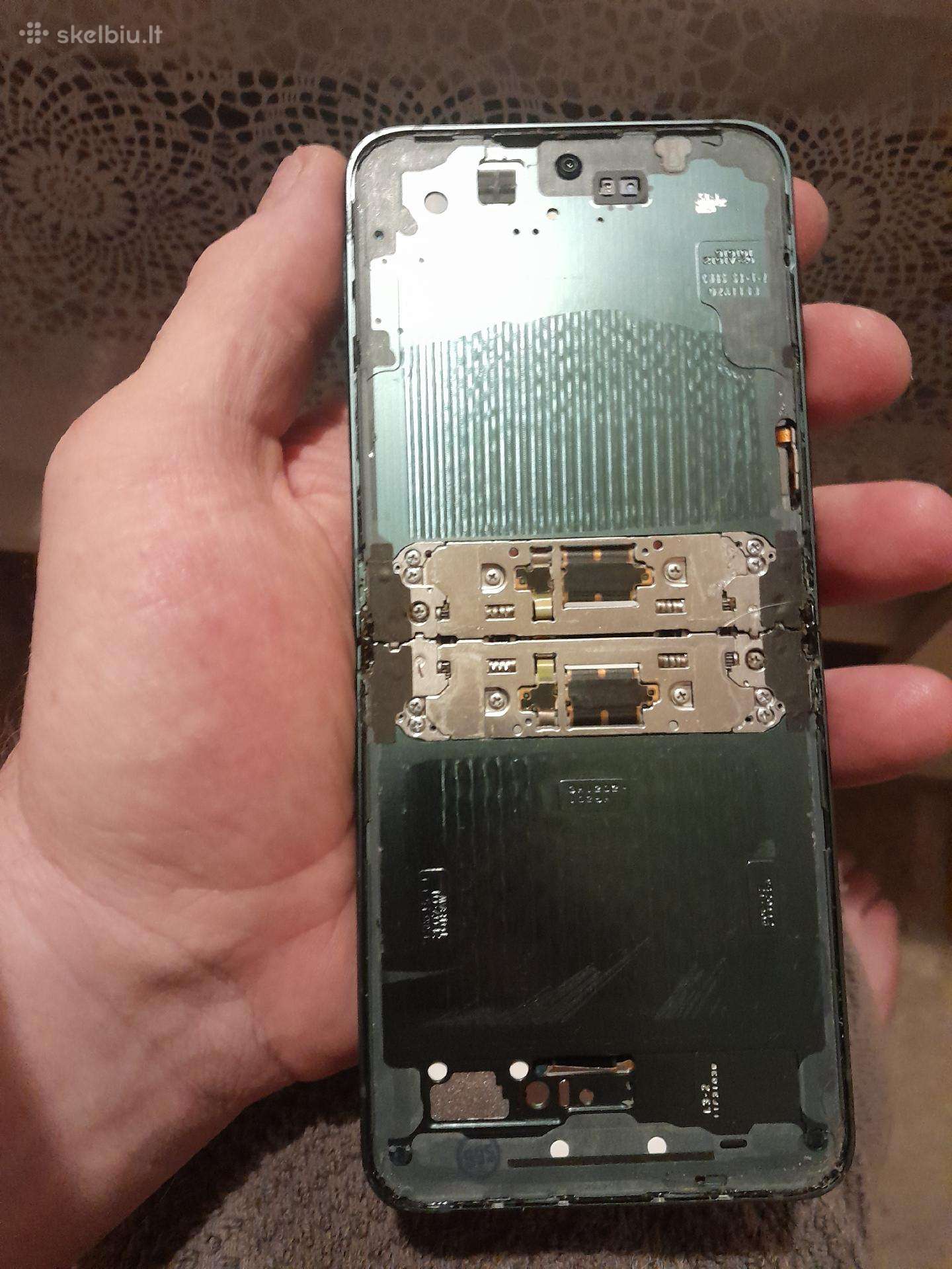 Samsung Flip 3 ant daliu