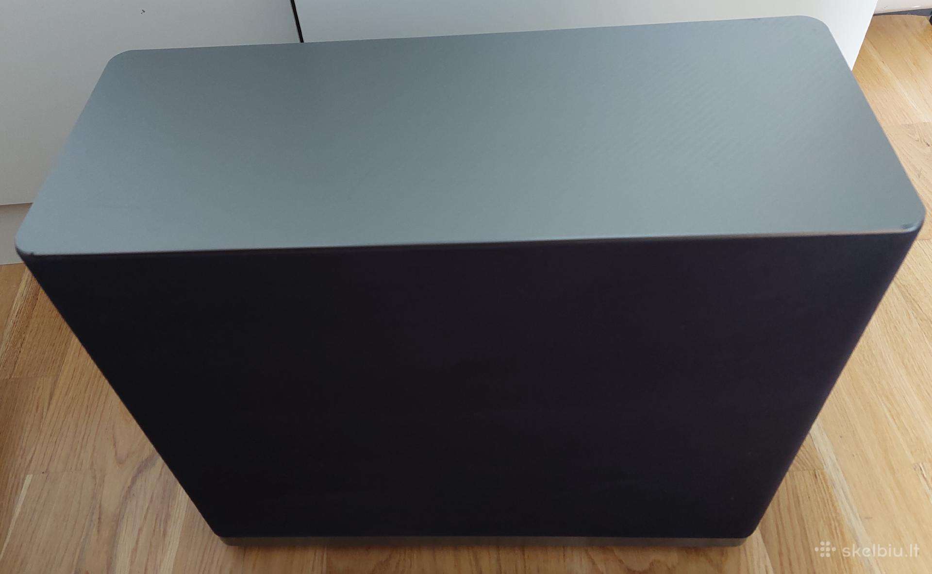 LG subvuferis