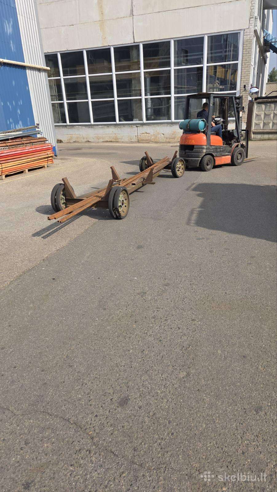Vežimas metalui vežti 5m
