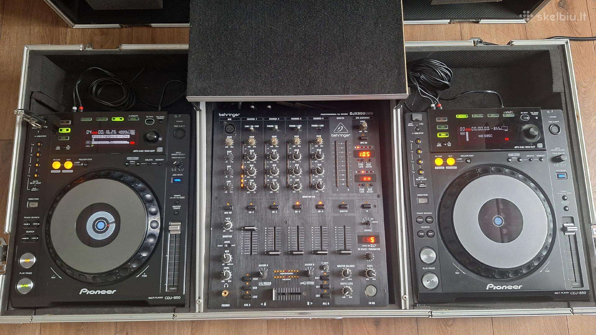 Dj komplektas Pioneer Cdj-850-k + Behringer Djx900