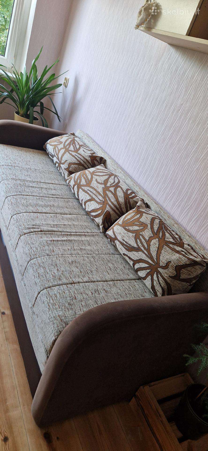 Sofa lova