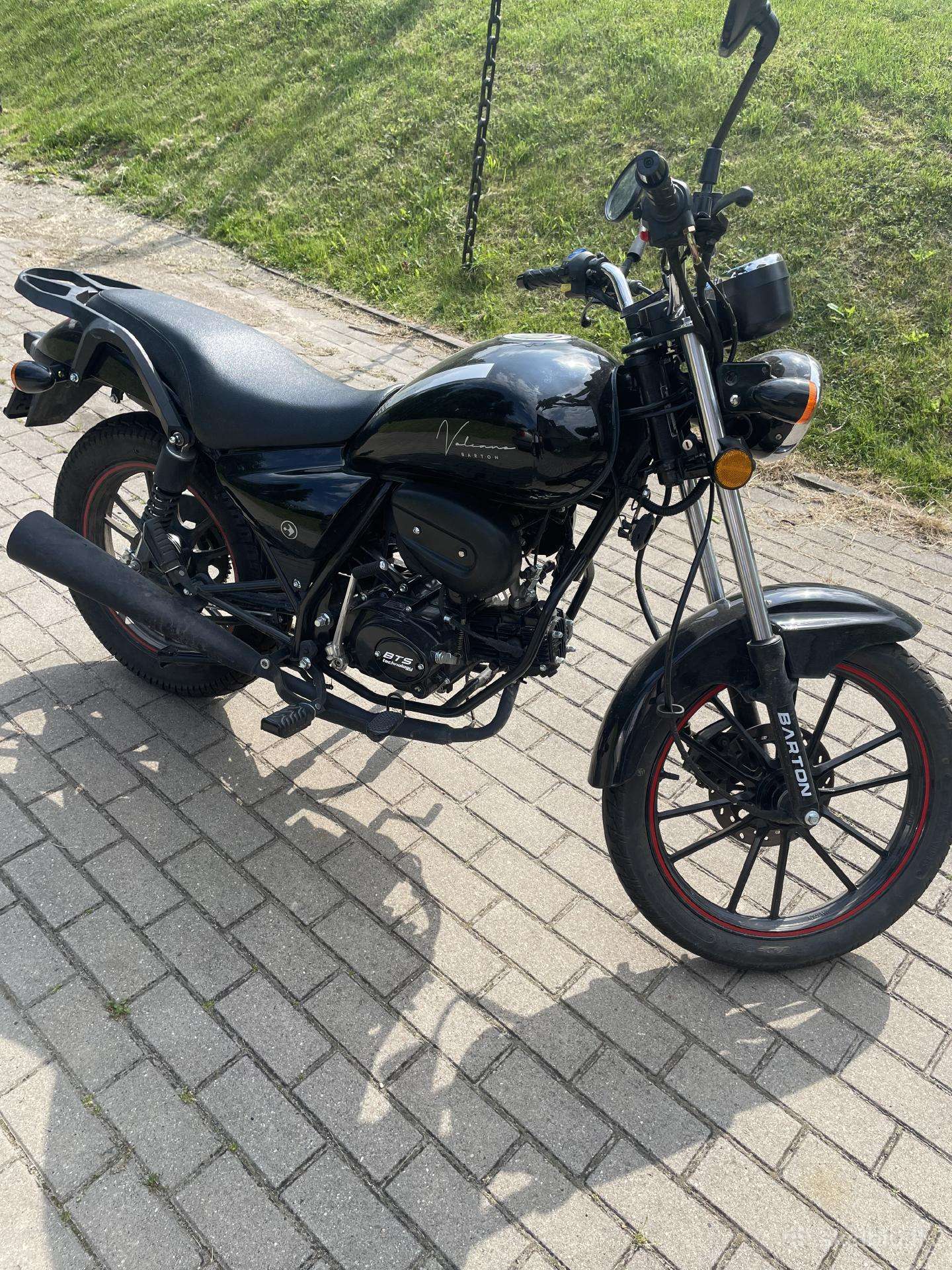 Barton Volcano 49cc, мотороллеры / мопеды