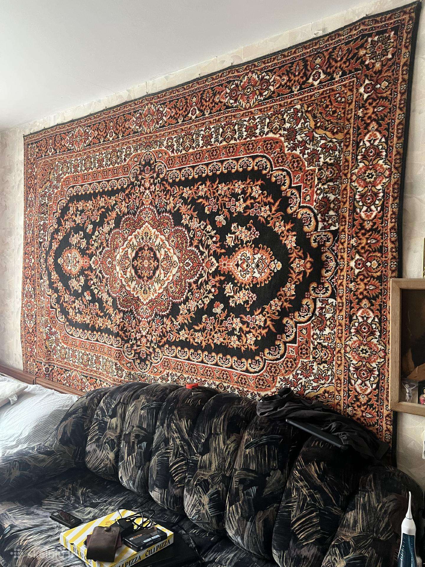 Puikios būklės 295 x 200 kilimas