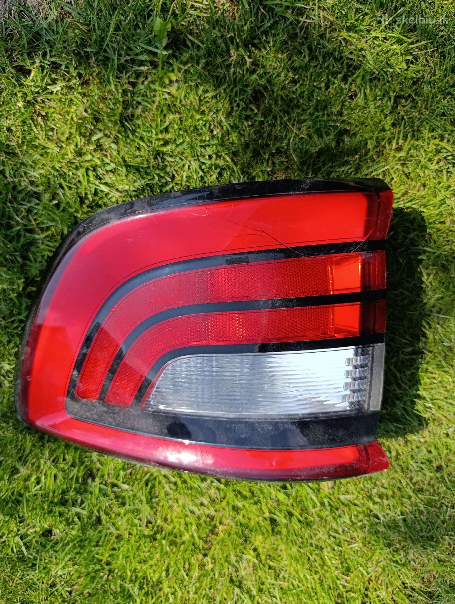 Dodge Durango stiklai