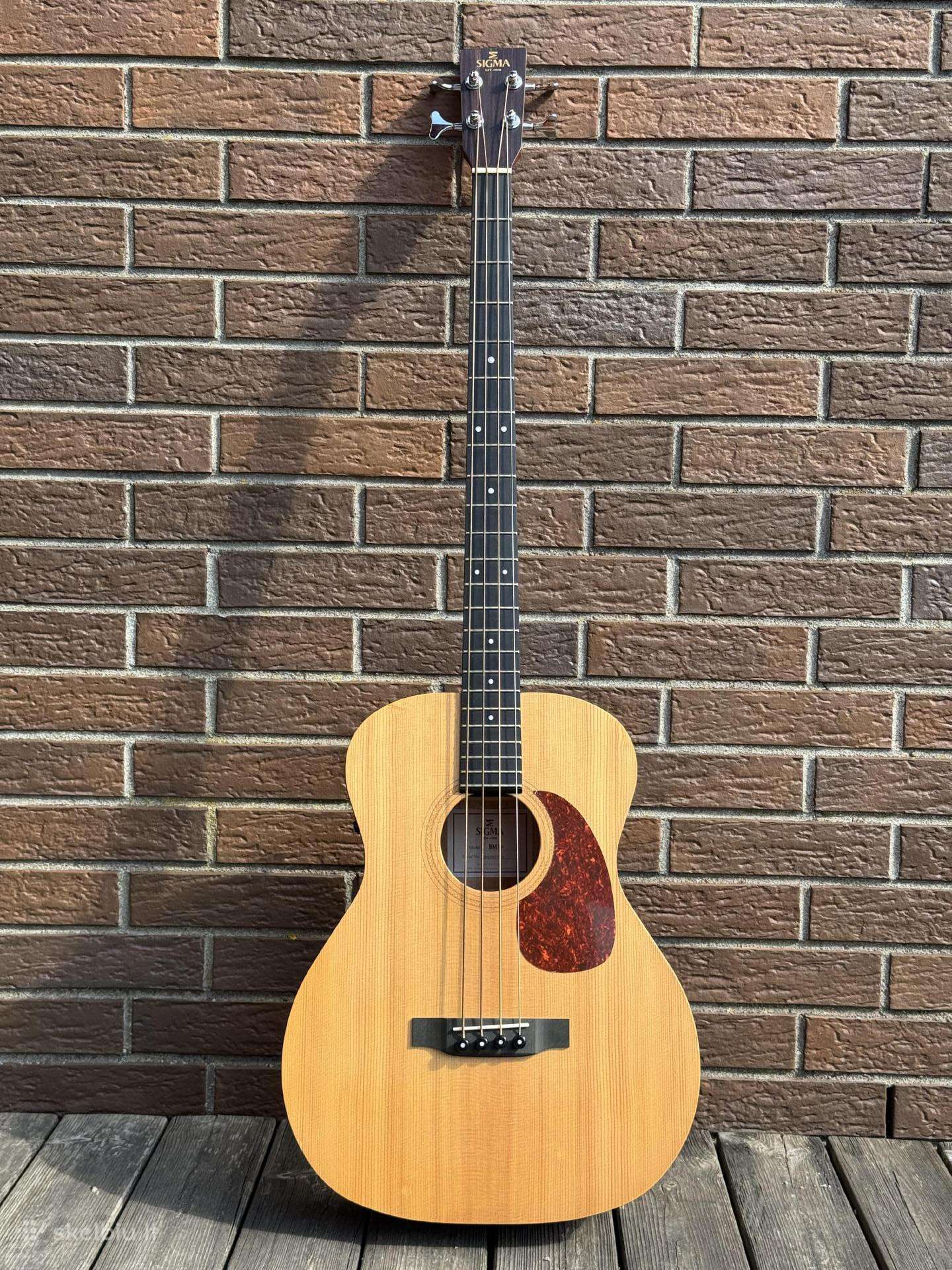 Sigma Bme+ akustinė bosinė gitara