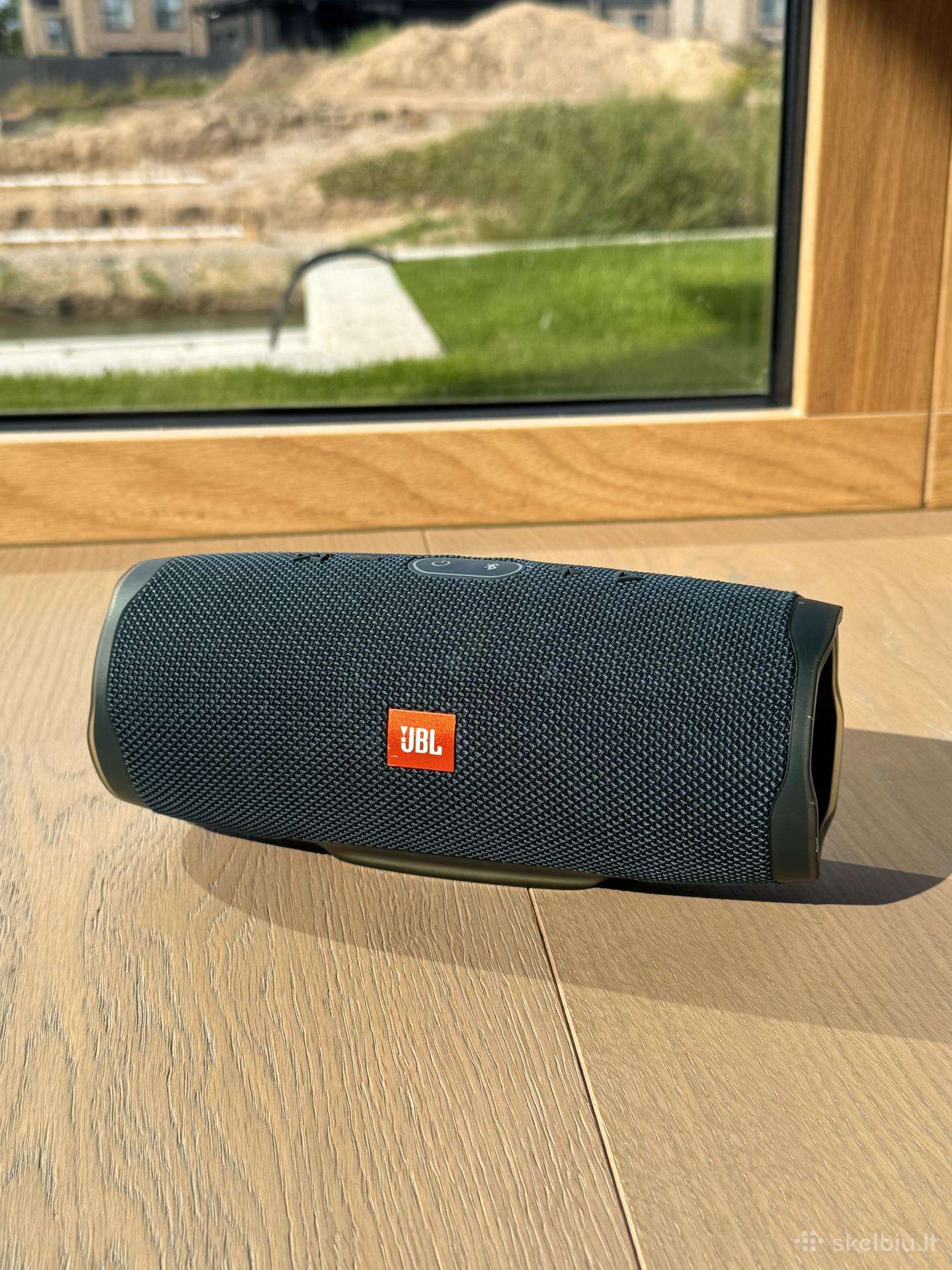 Jbl charge 4