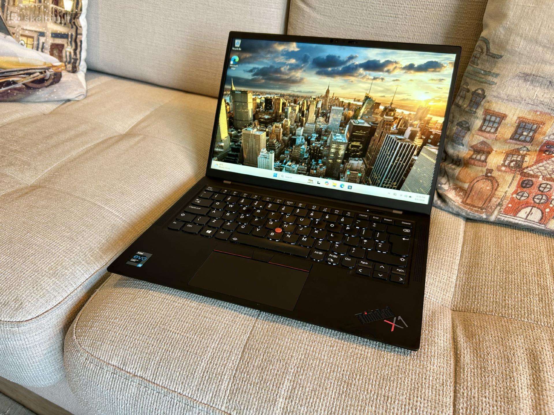 Lenovo Thinkpad X1 Carbon Gen 9, touchscreen