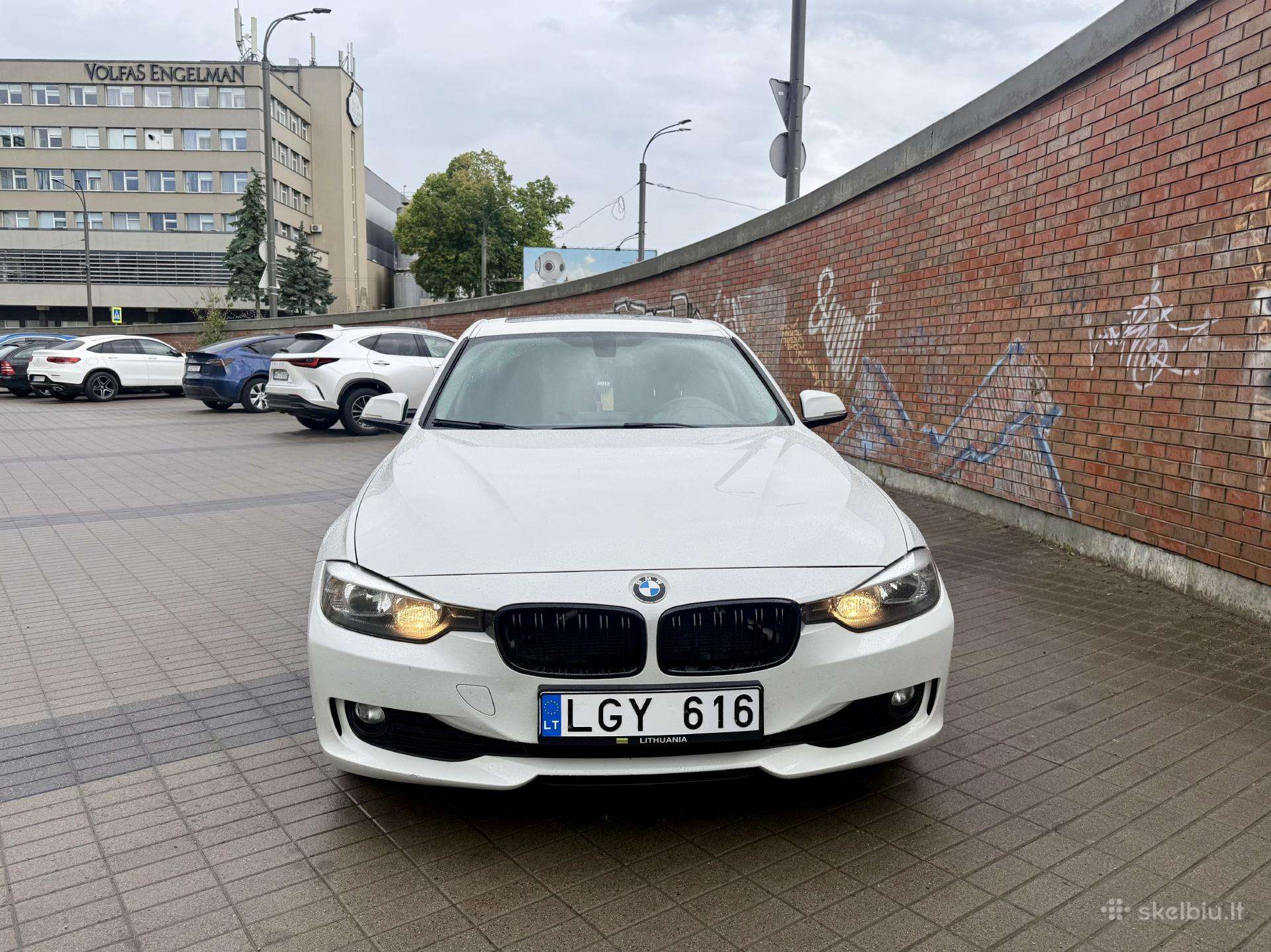 Bmw 320d Sedanas