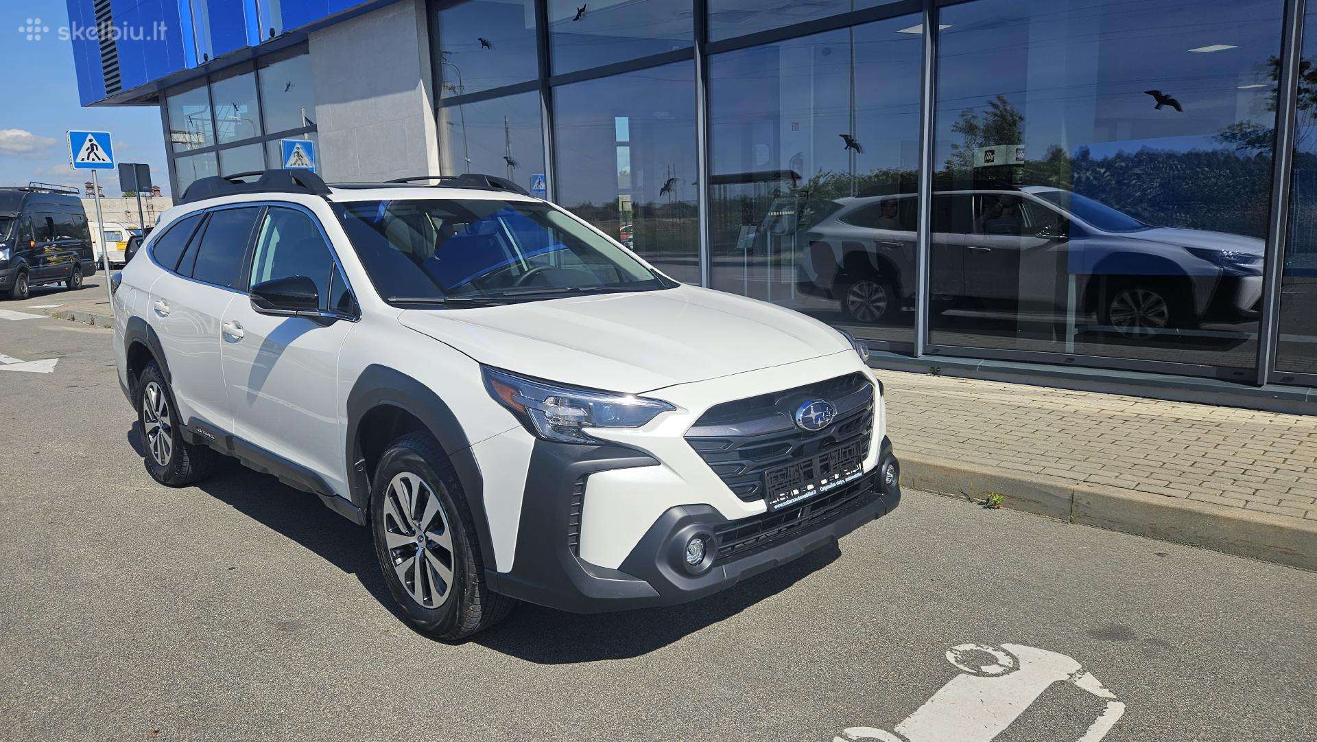 Darbas prie automobilių kėbulo ar važiuoklės