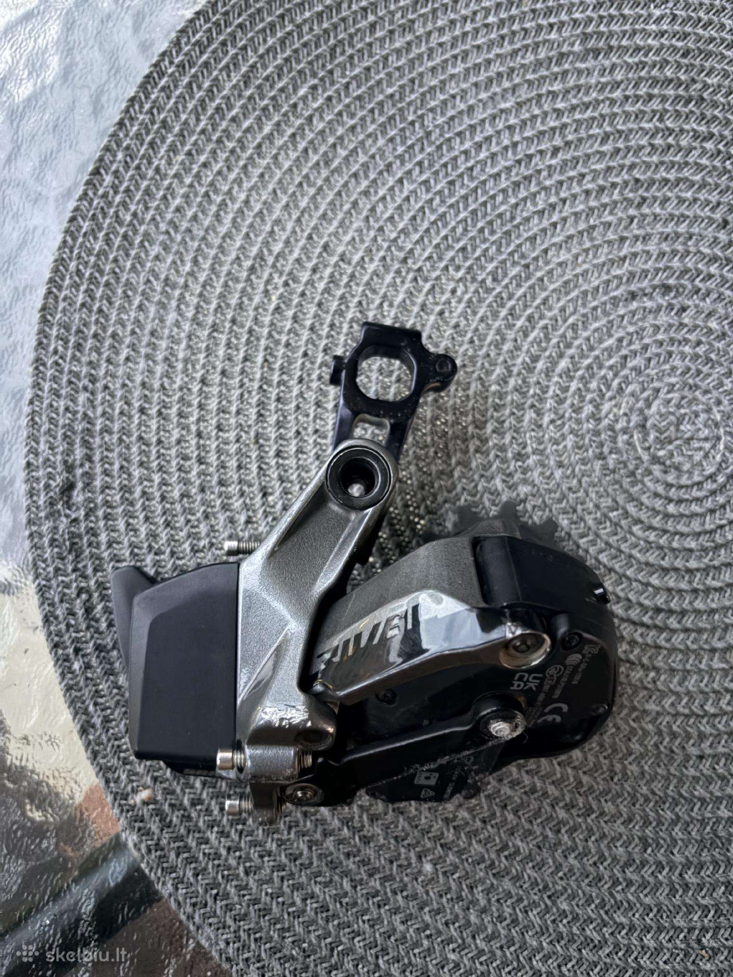 Sram Rival etap AXS 12s .