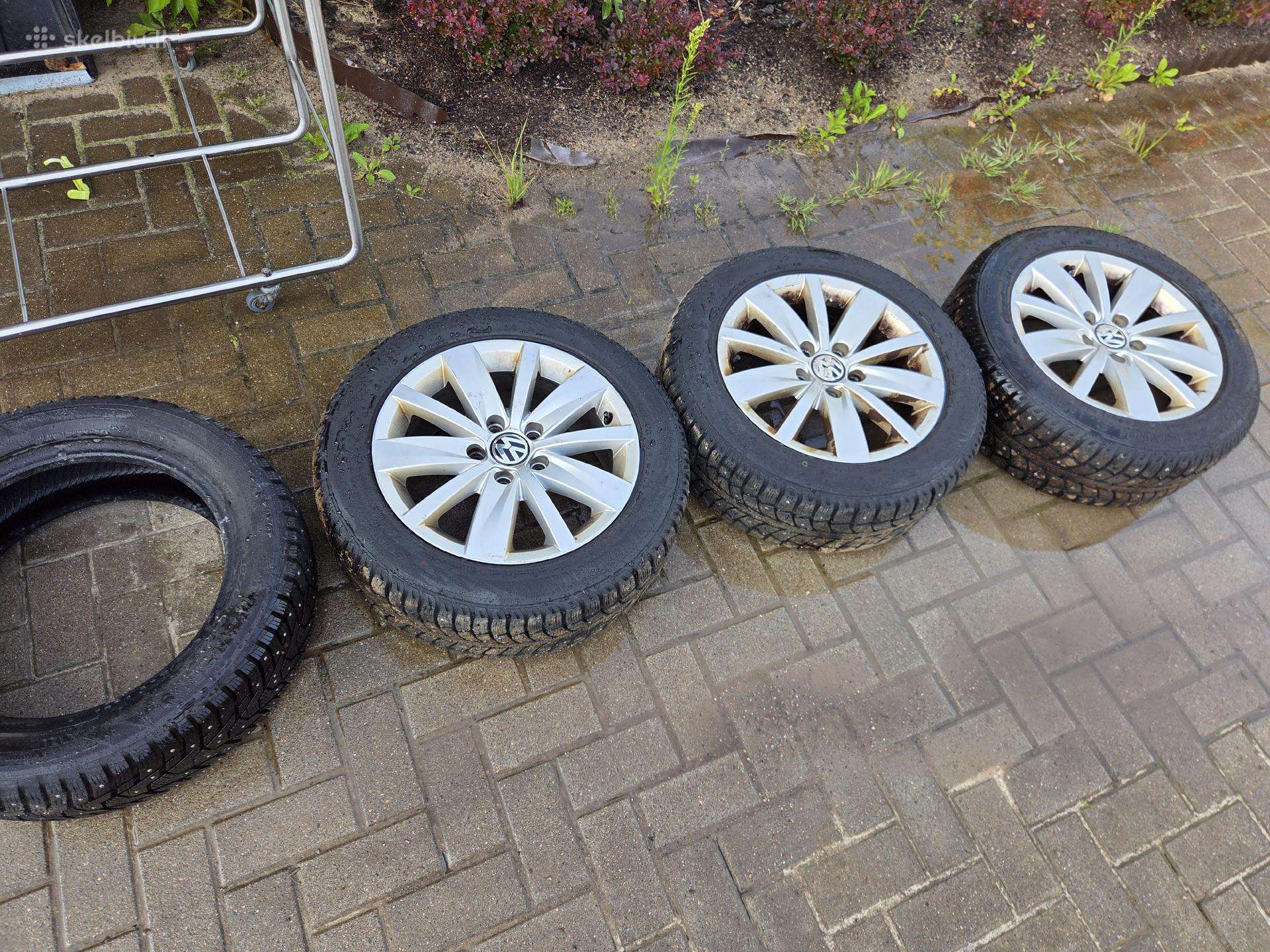 Volkswagen, light alloy, R16