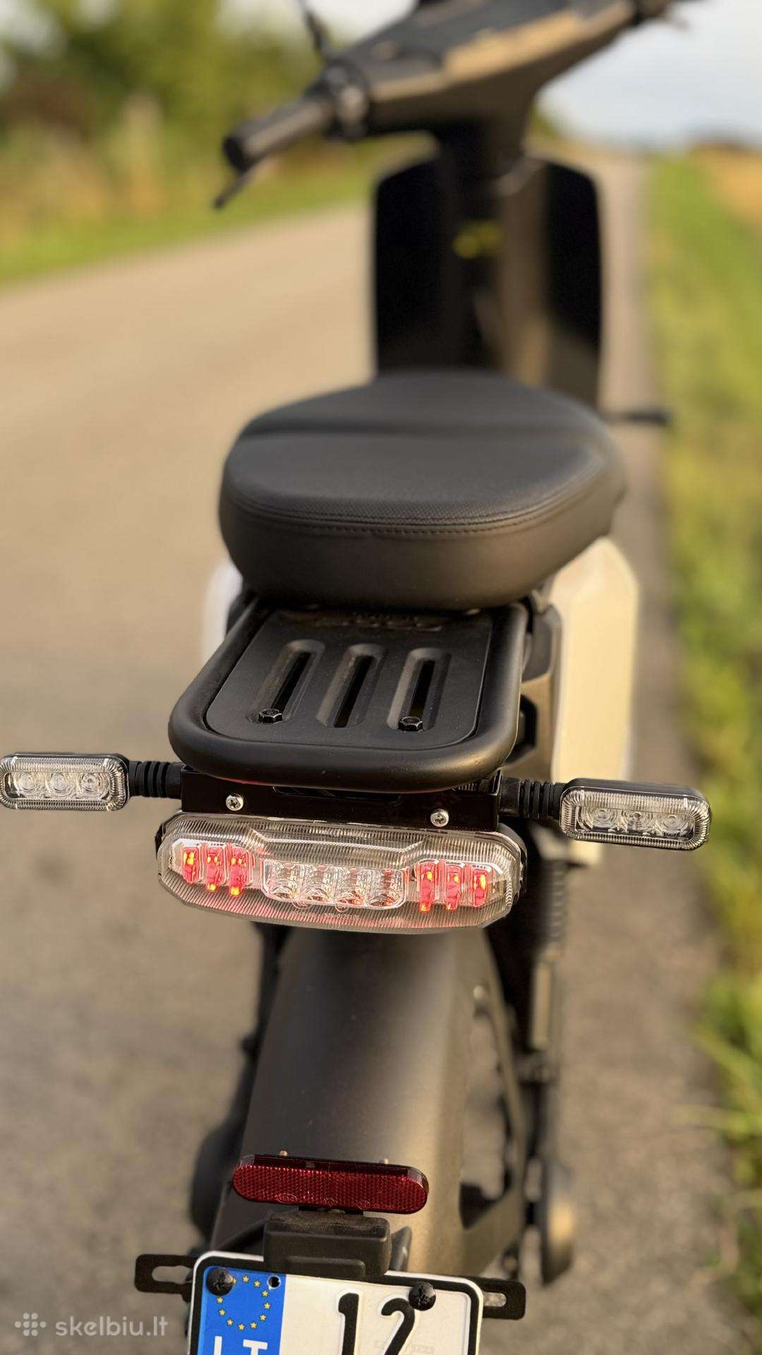 Super Soco/Vmoto CUmini, scooters / mopeds
