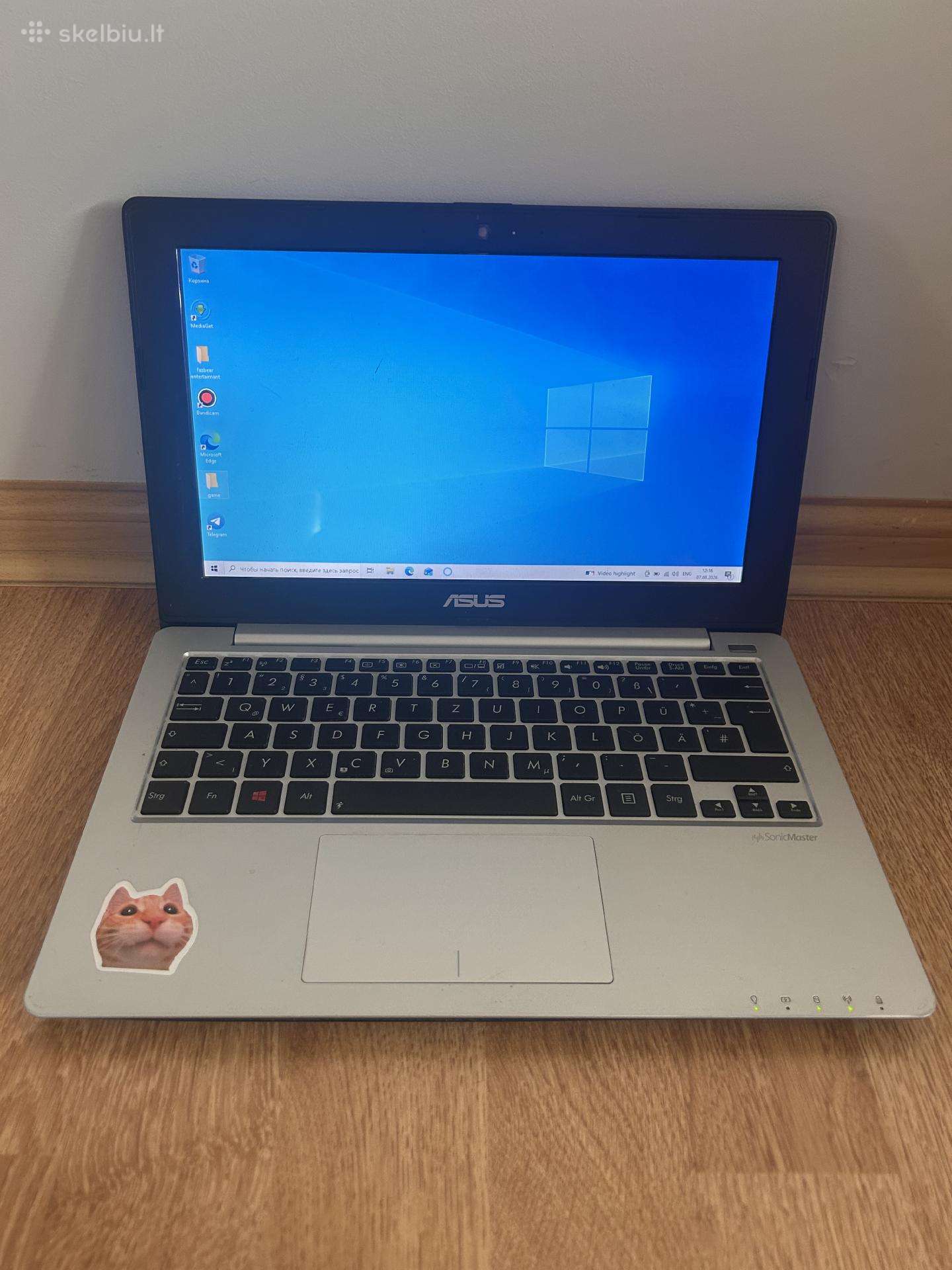 Geros būklės Asus kompiuteris