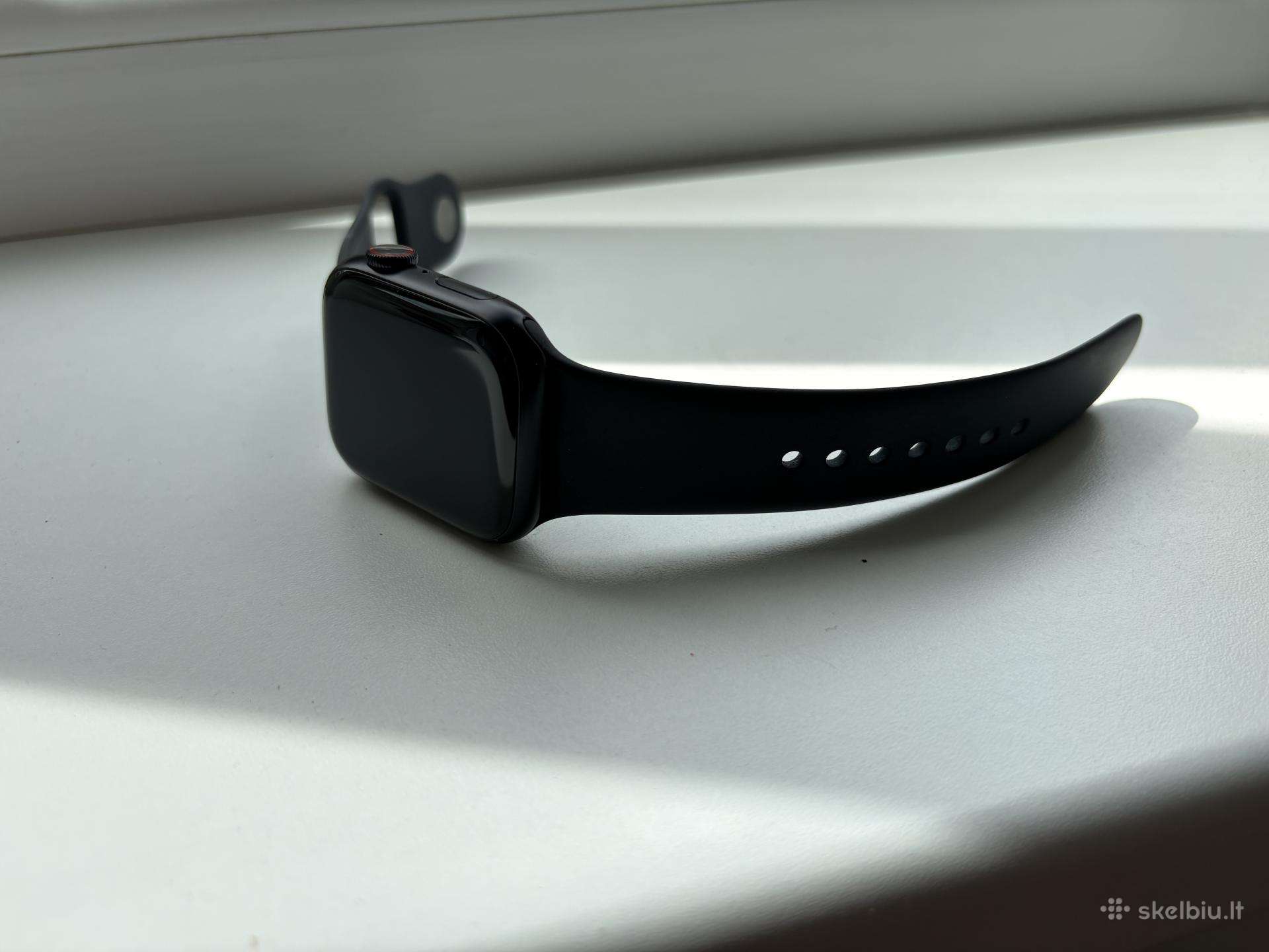 Apple watch 9