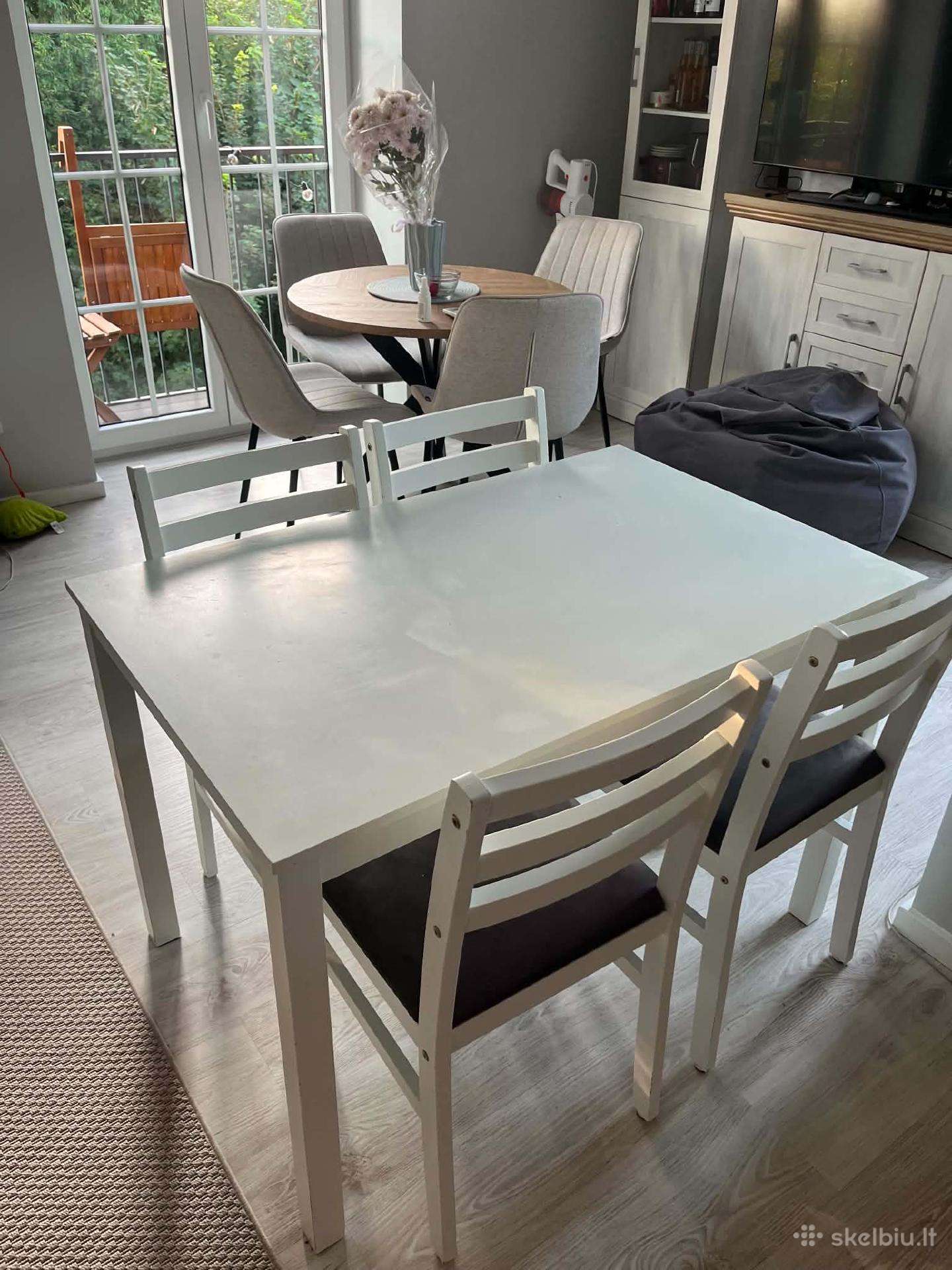 Ikea valgomojo stalas su kėdėmis