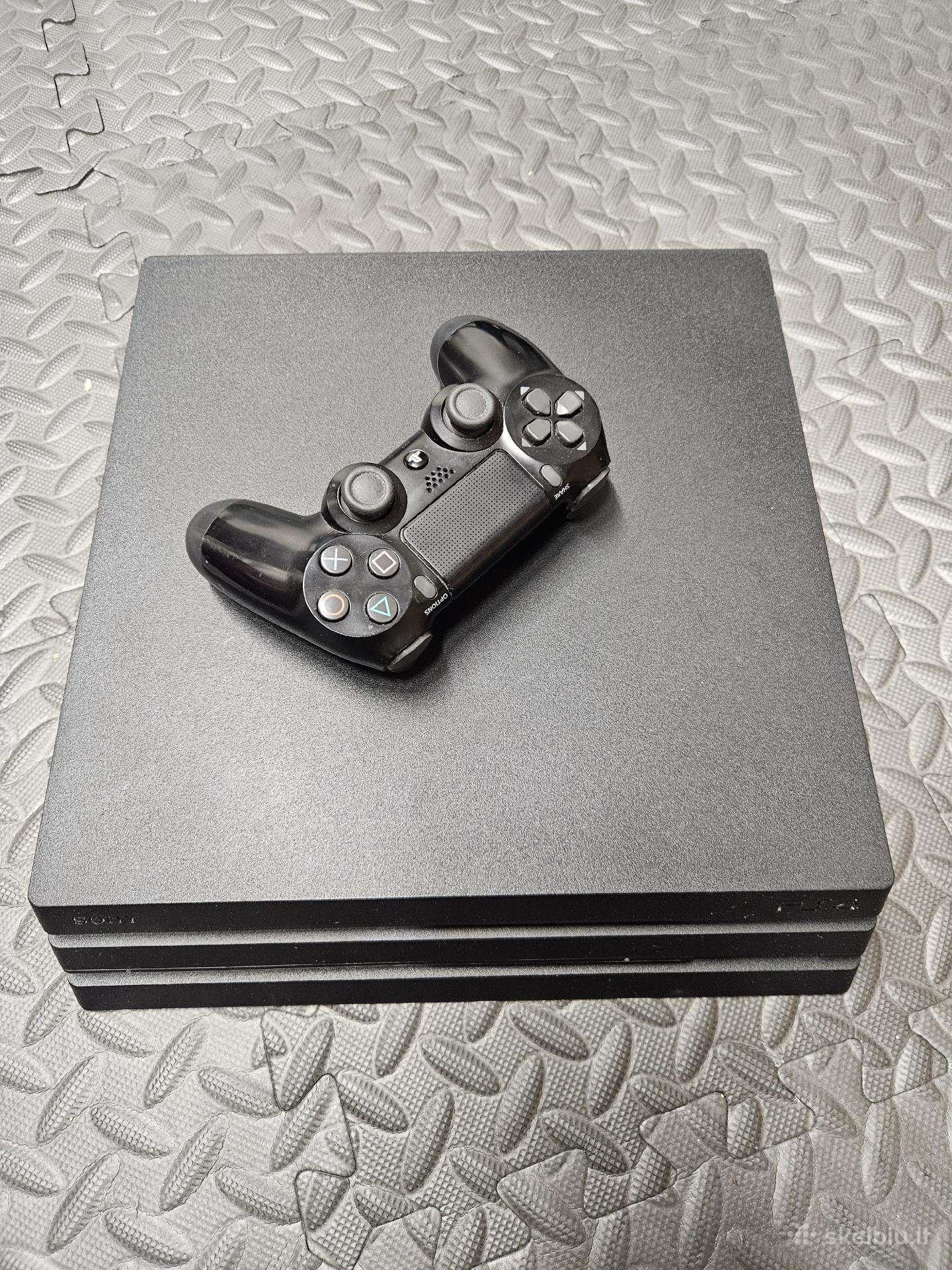Ps4 Pro 1tb cuh-7216b