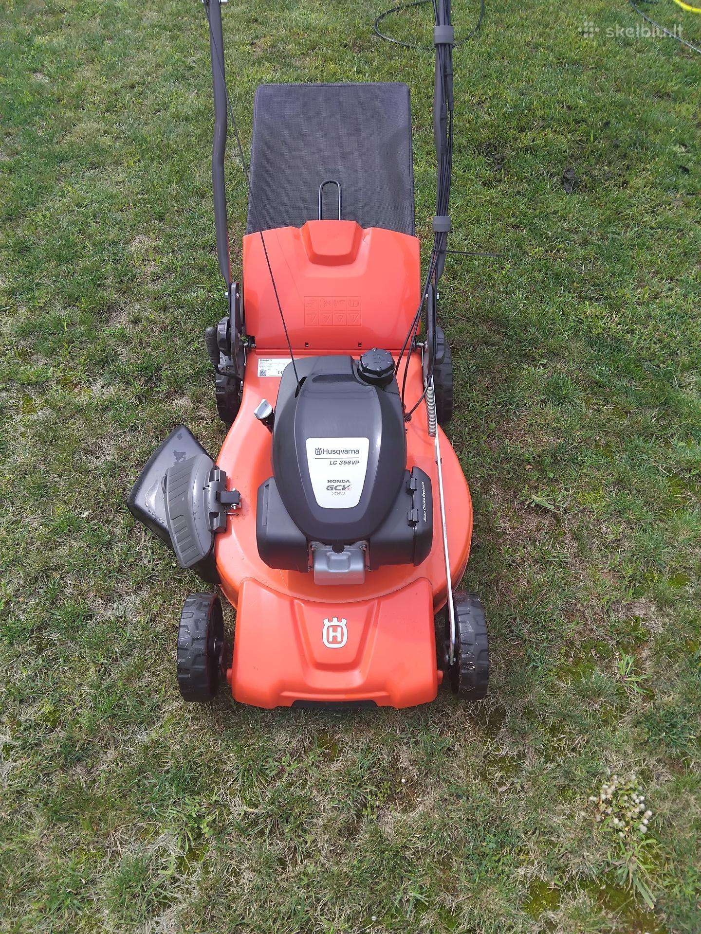 Husqvarna Lc 356 Vp, trys viename savaeigė