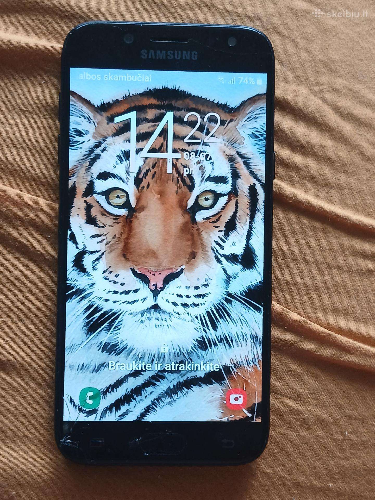 Samsung J5