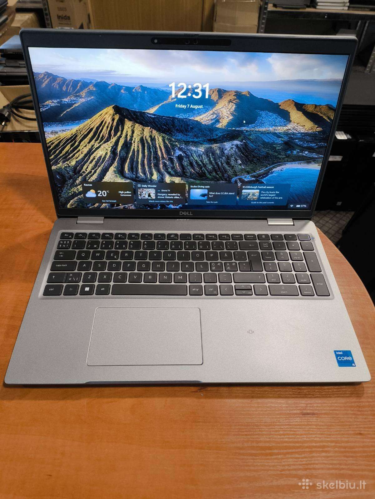 Latitude 5530 15.6 Fhd Ips i5-1235u 16gb 256gb SSD