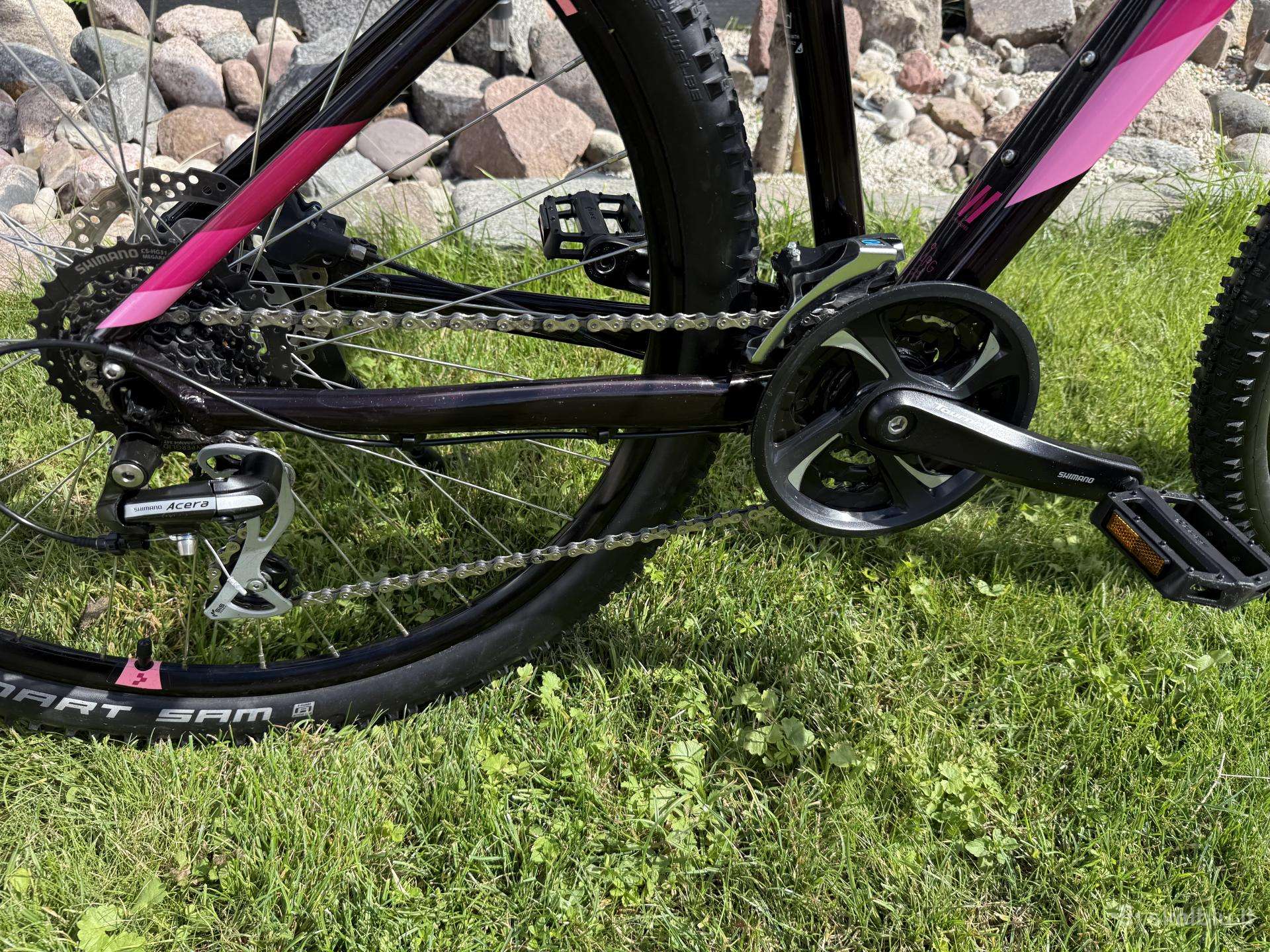 Mountain bike Cube