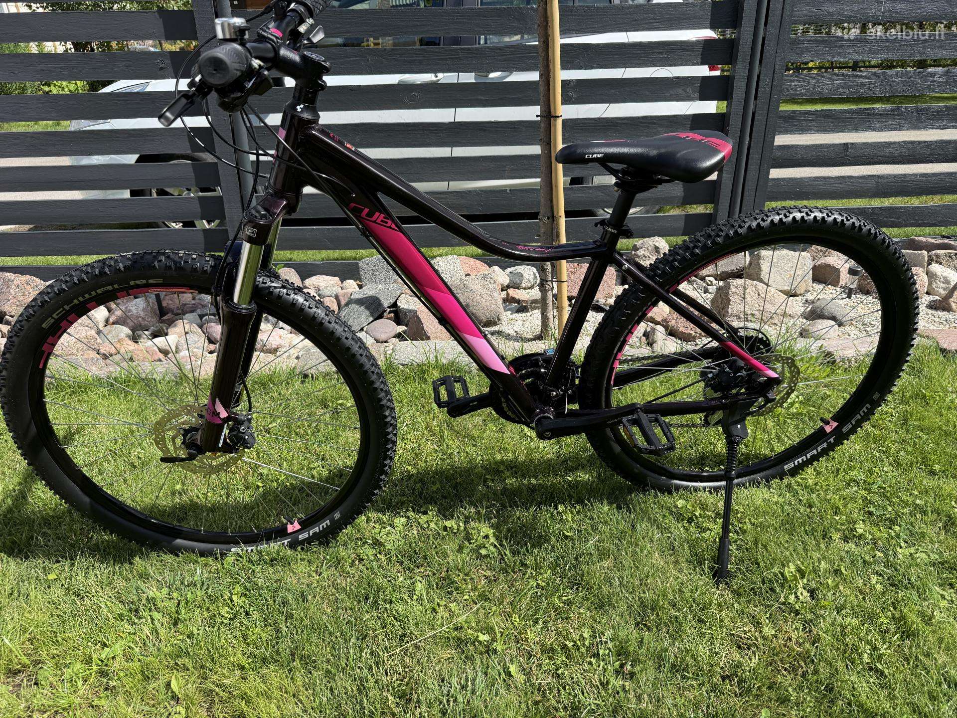 Mountain bike Cube
