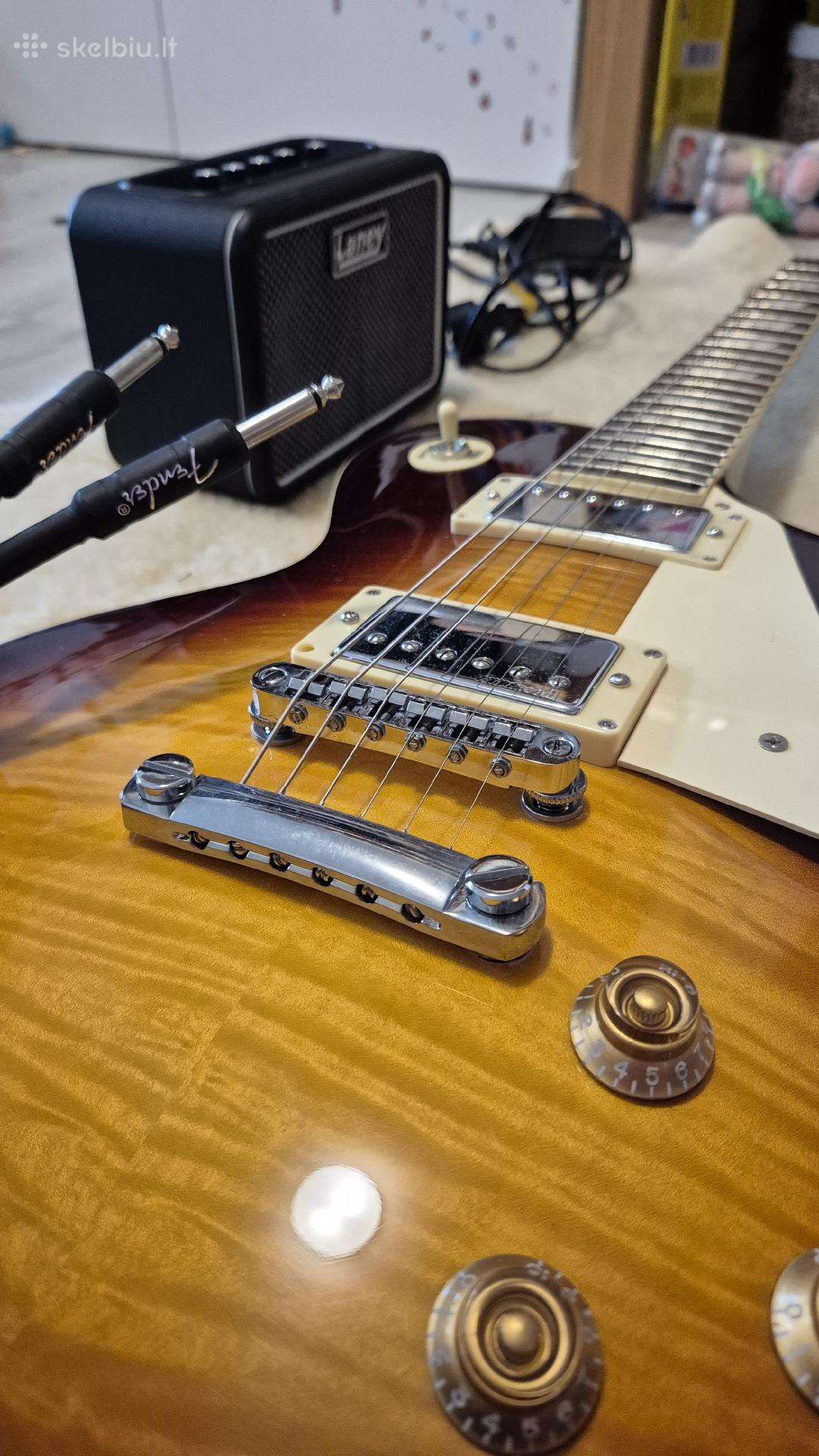 Vintage V100 gitara + amp