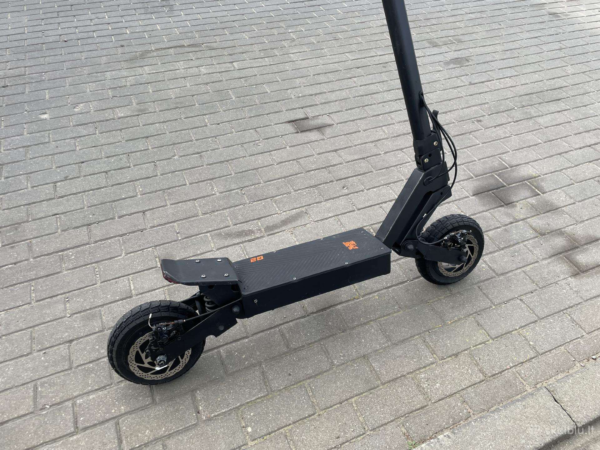 Kukirin G2