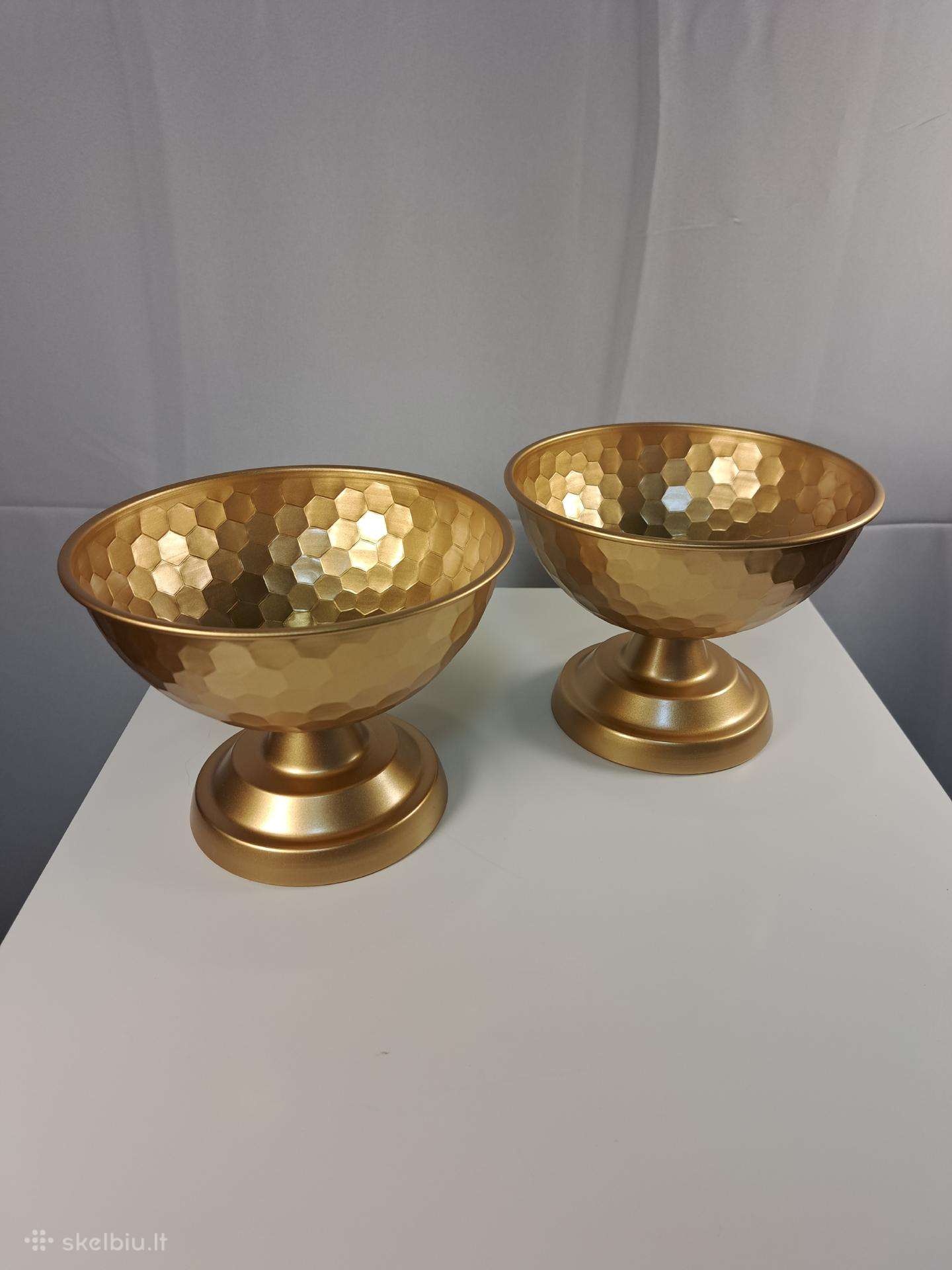 Auksinės metalinės vazos, 14 cm skersmens