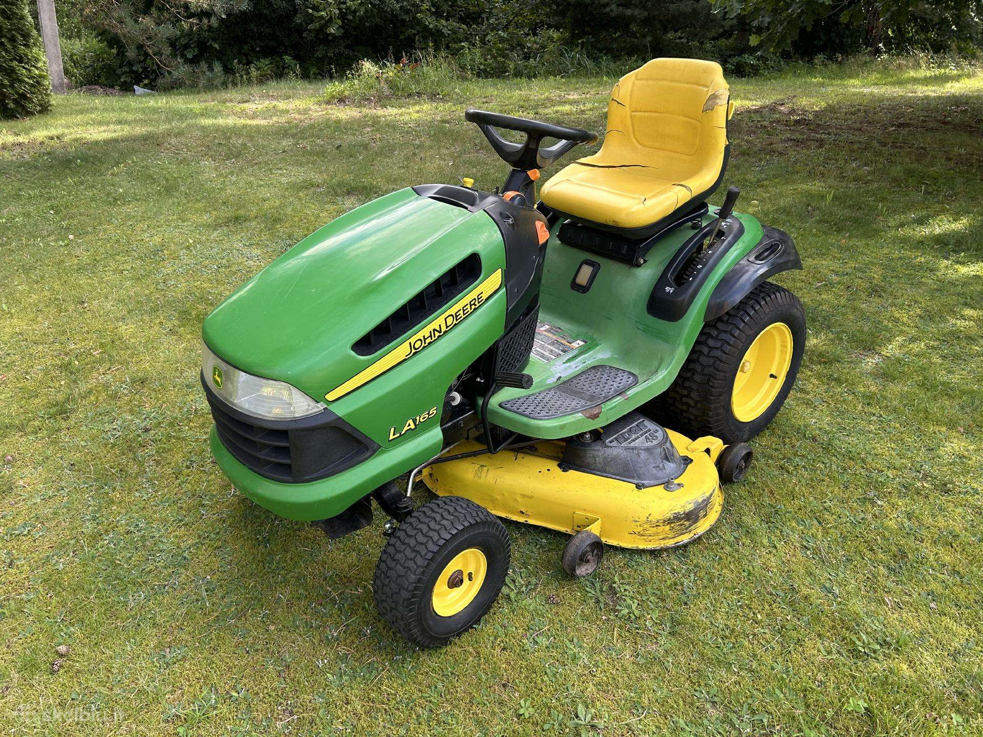 John deere La165